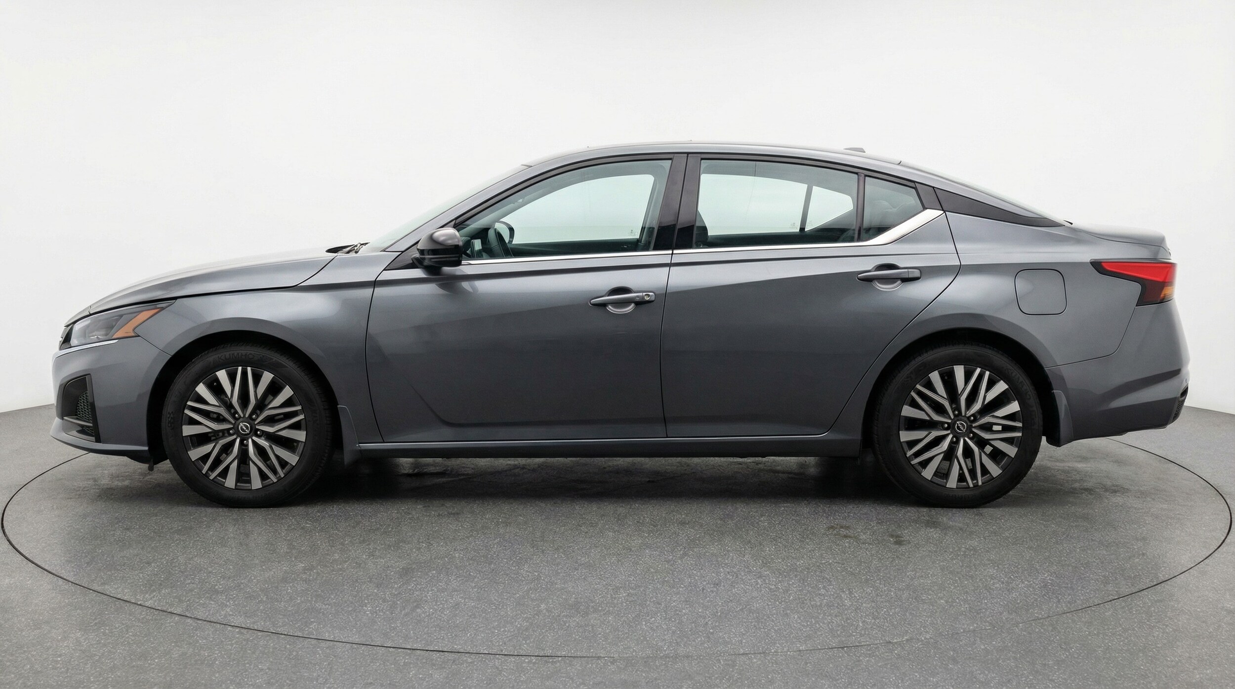 Thumbnail: 2025 Nissan Altima - 4