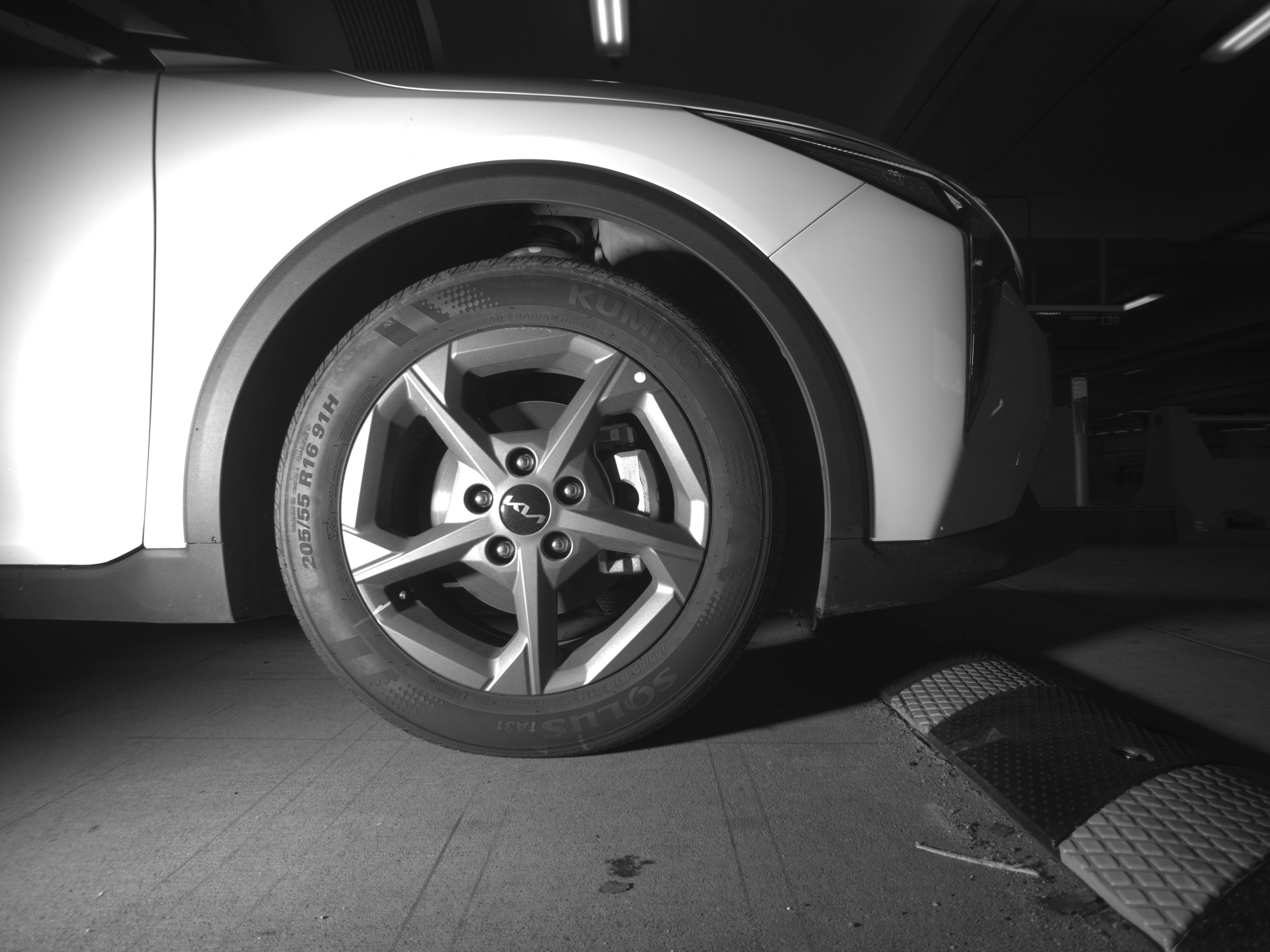 Thumbnail: 2025 Kia K4 - 10