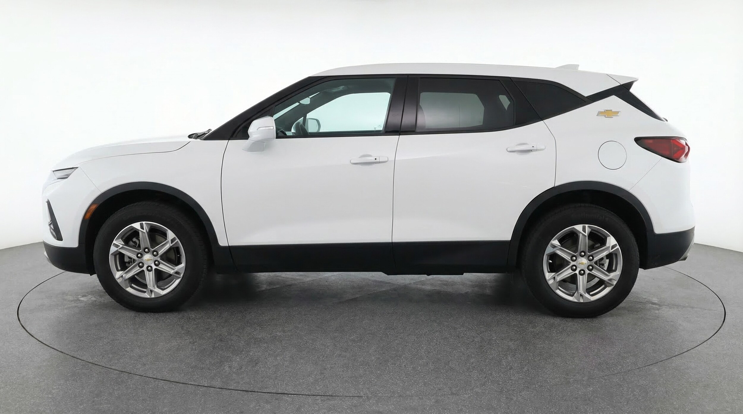 Thumbnail: 2025 Chevrolet Blazer - 4