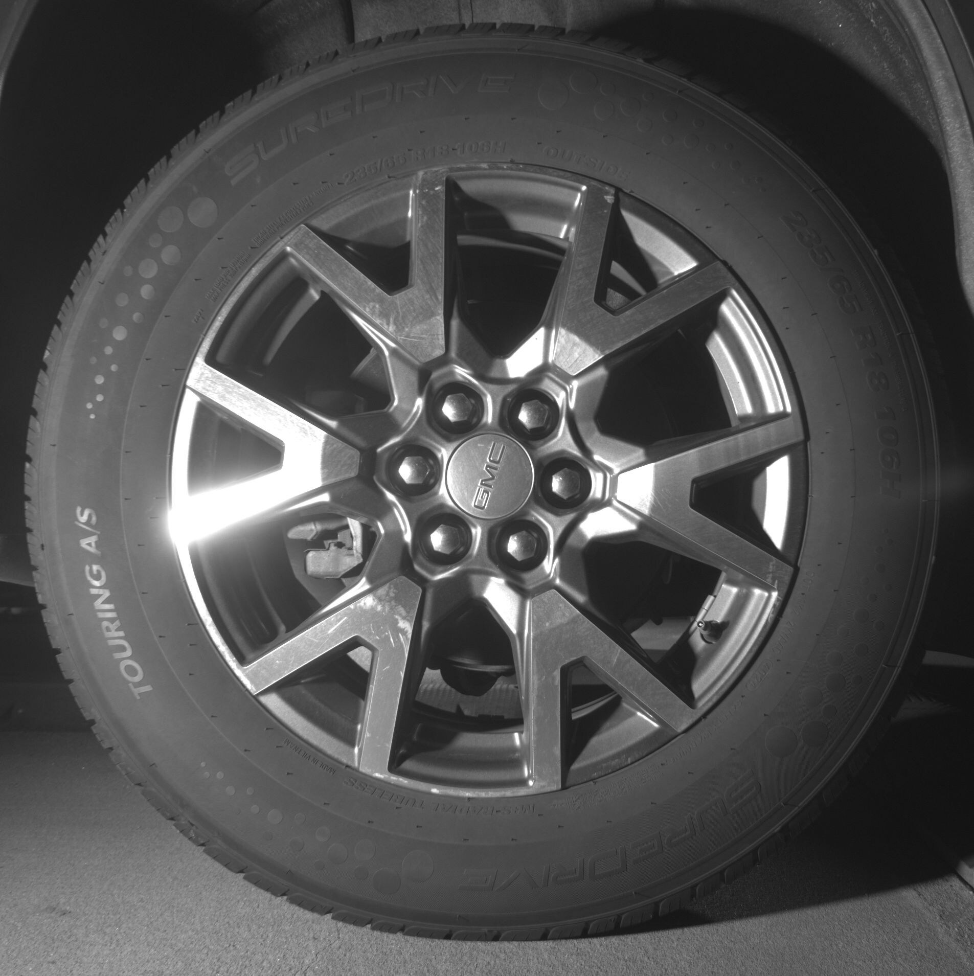 Thumbnail: 2023 GMC Acadia - 12