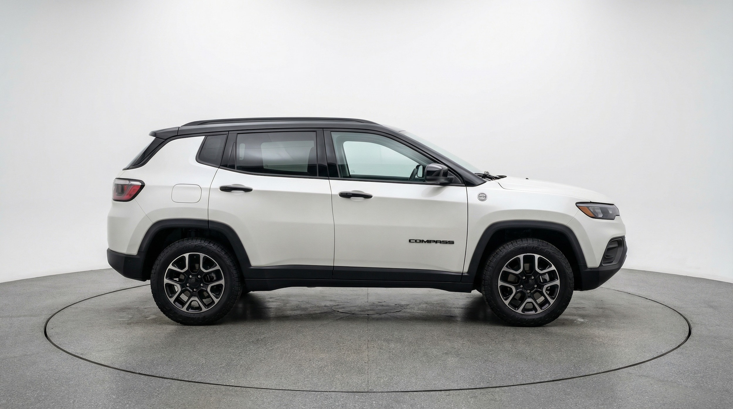 Thumbnail: 2025 Jeep Compass - 8