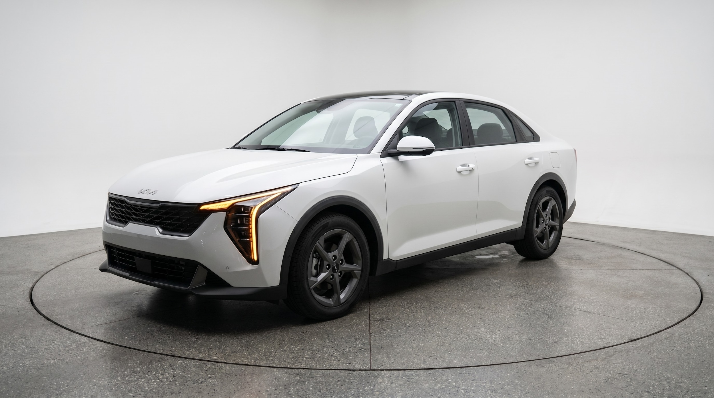 Thumbnail: 2025 Kia K4 - 3