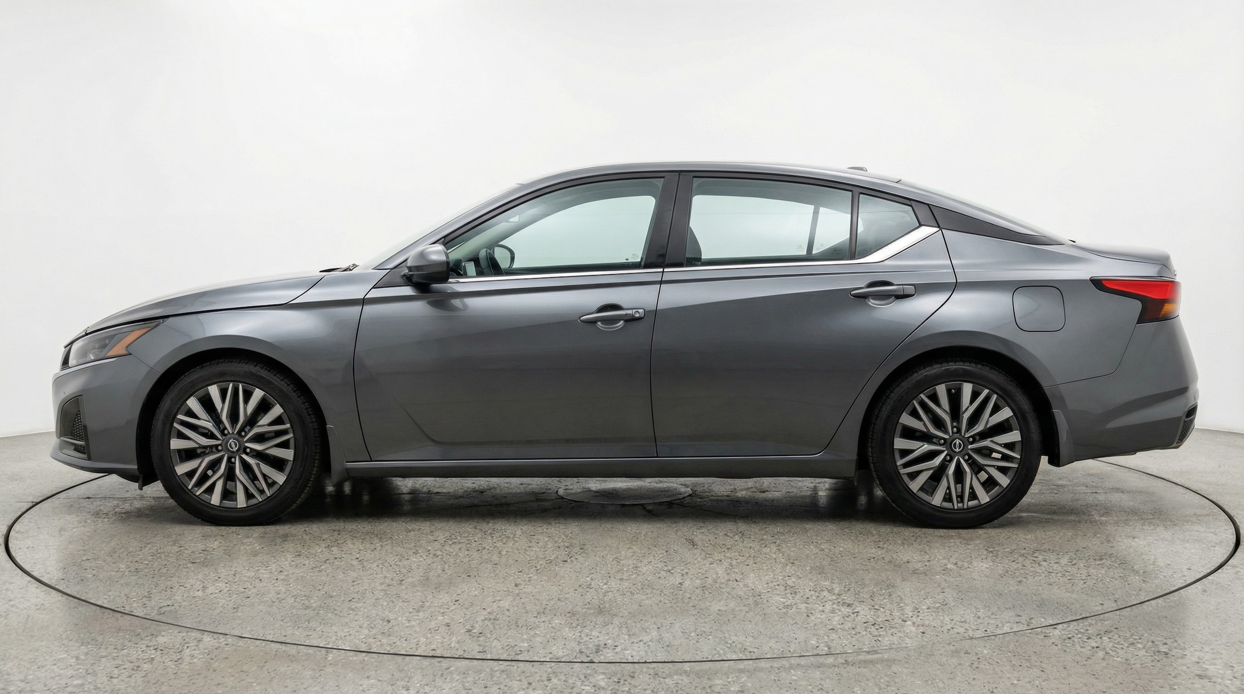 Thumbnail: 2025 Nissan Altima - 4