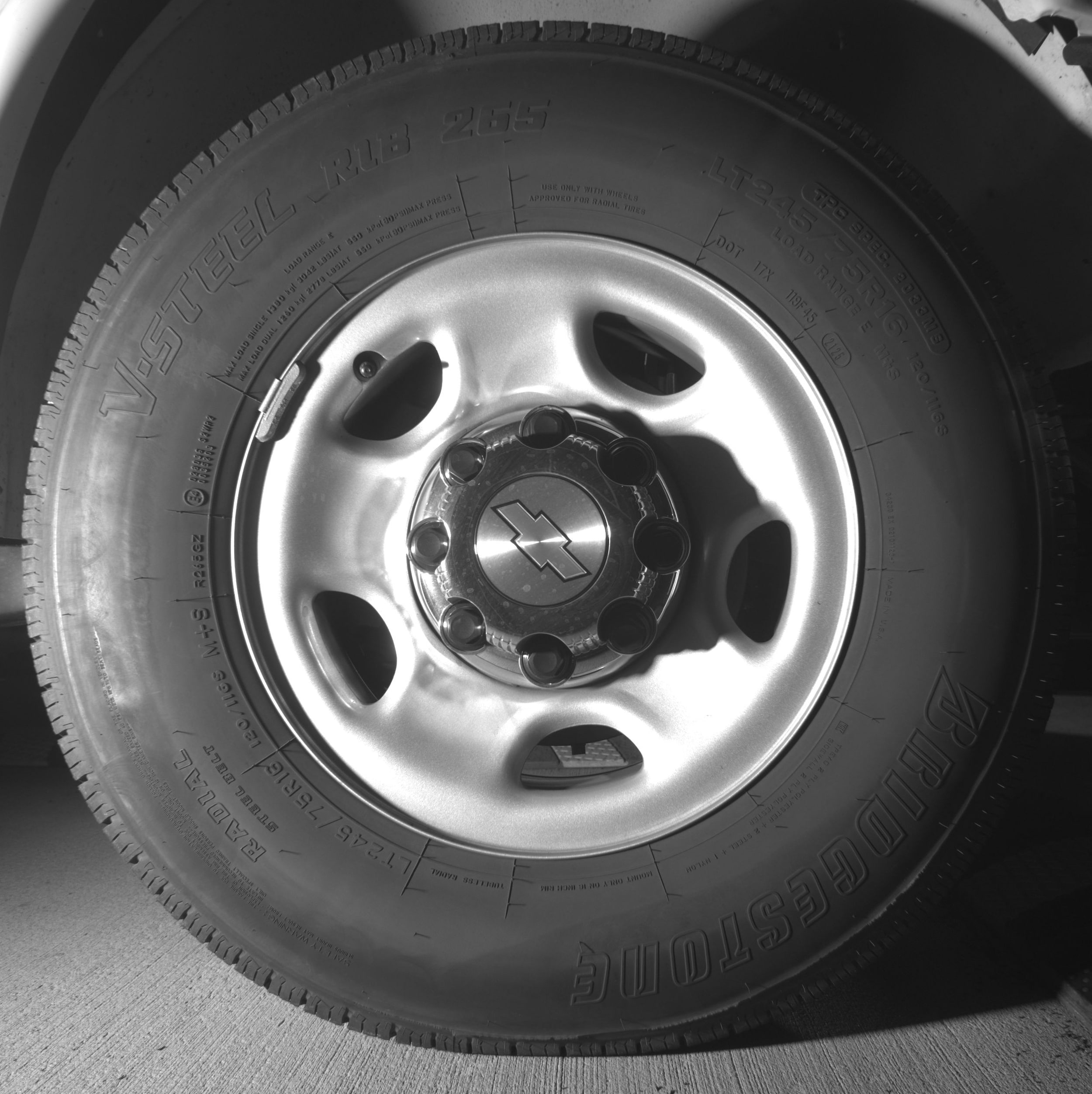 Thumbnail: 2025 Chevrolet Express - 10