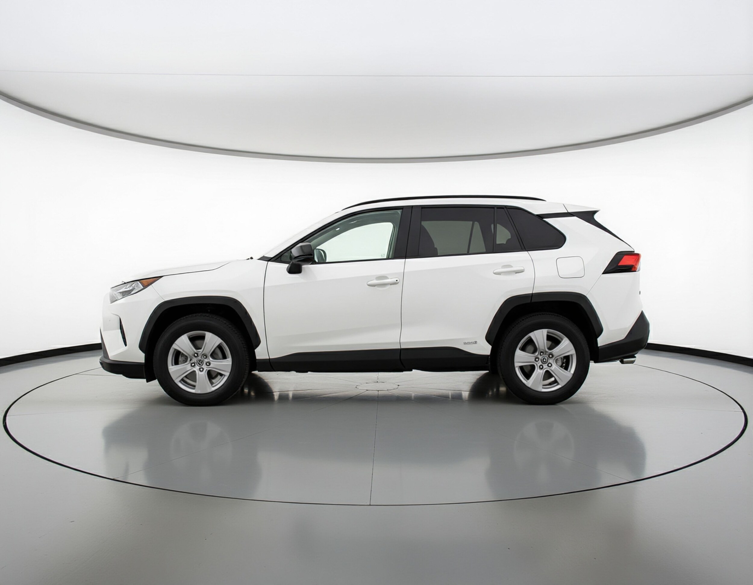 Thumbnail: 2025 Toyota RAV4 - 4