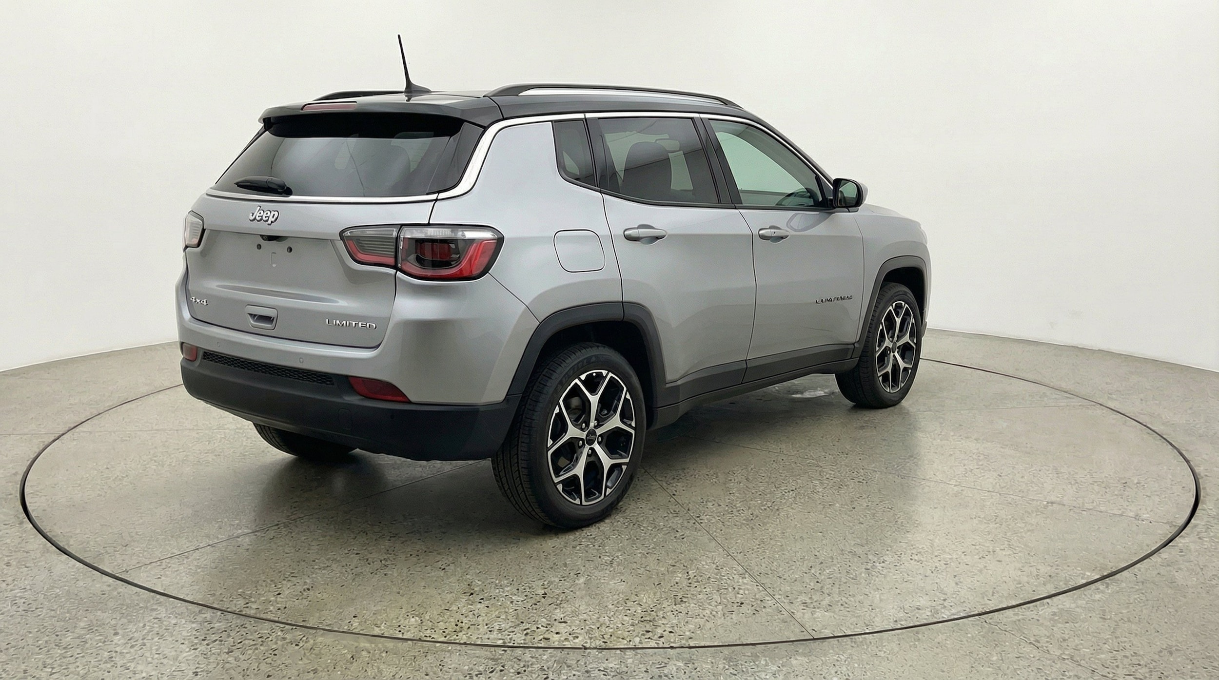 Thumbnail: 2025 Jeep Compass - 9
