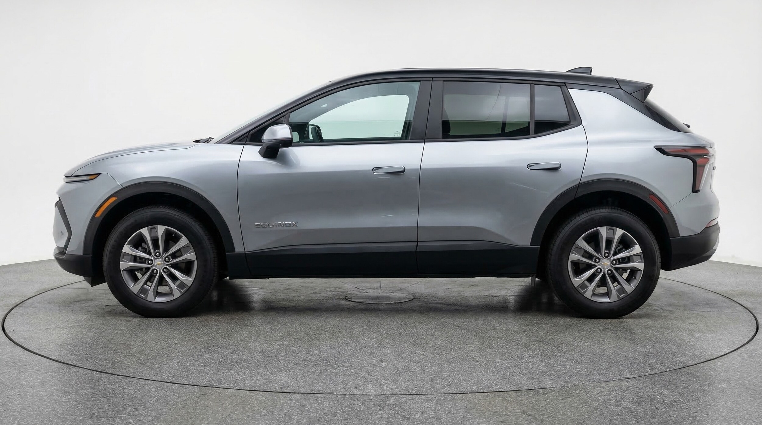 Thumbnail: 2025 Chevrolet Equinox - 4