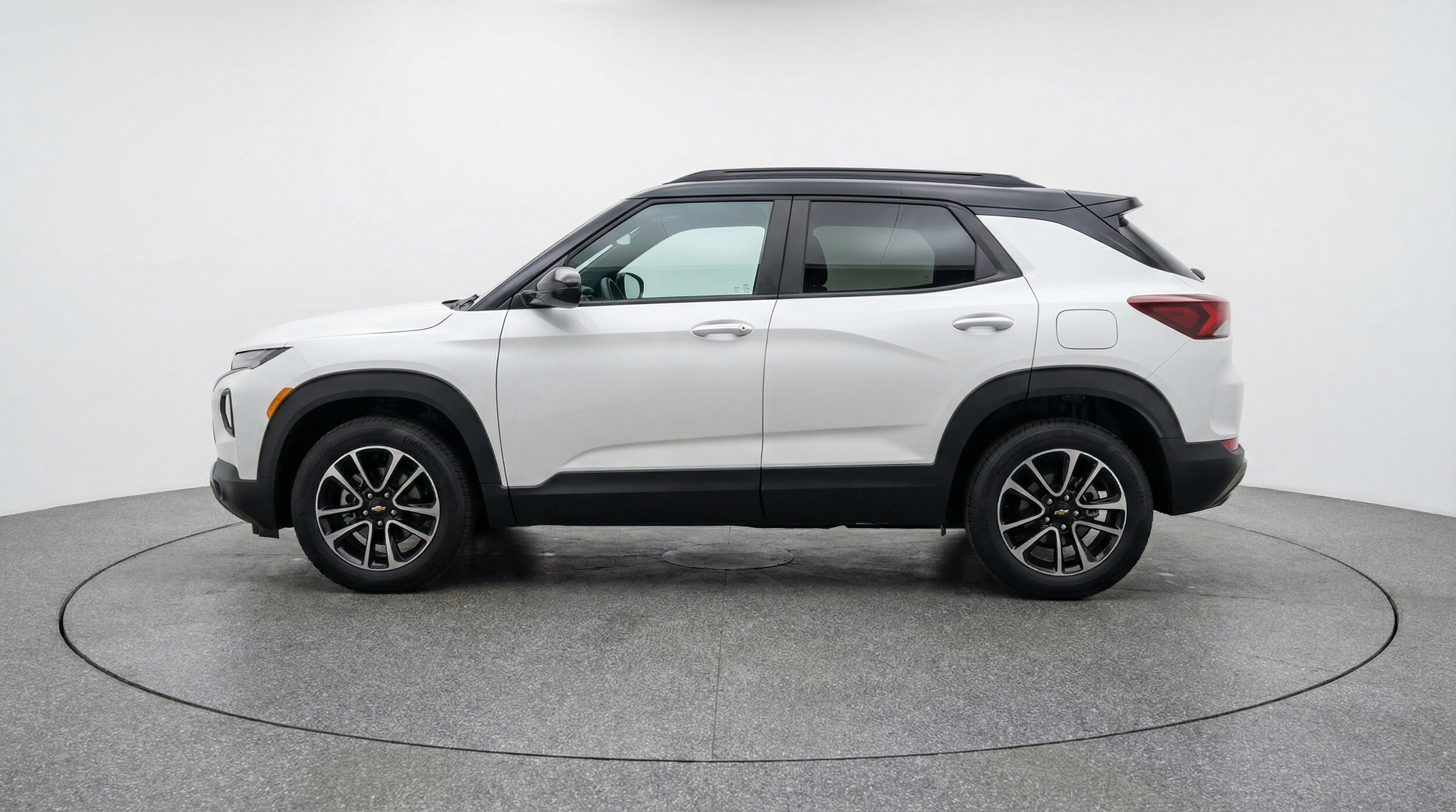 Thumbnail: 2025 Chevrolet TrailBlazer - 4