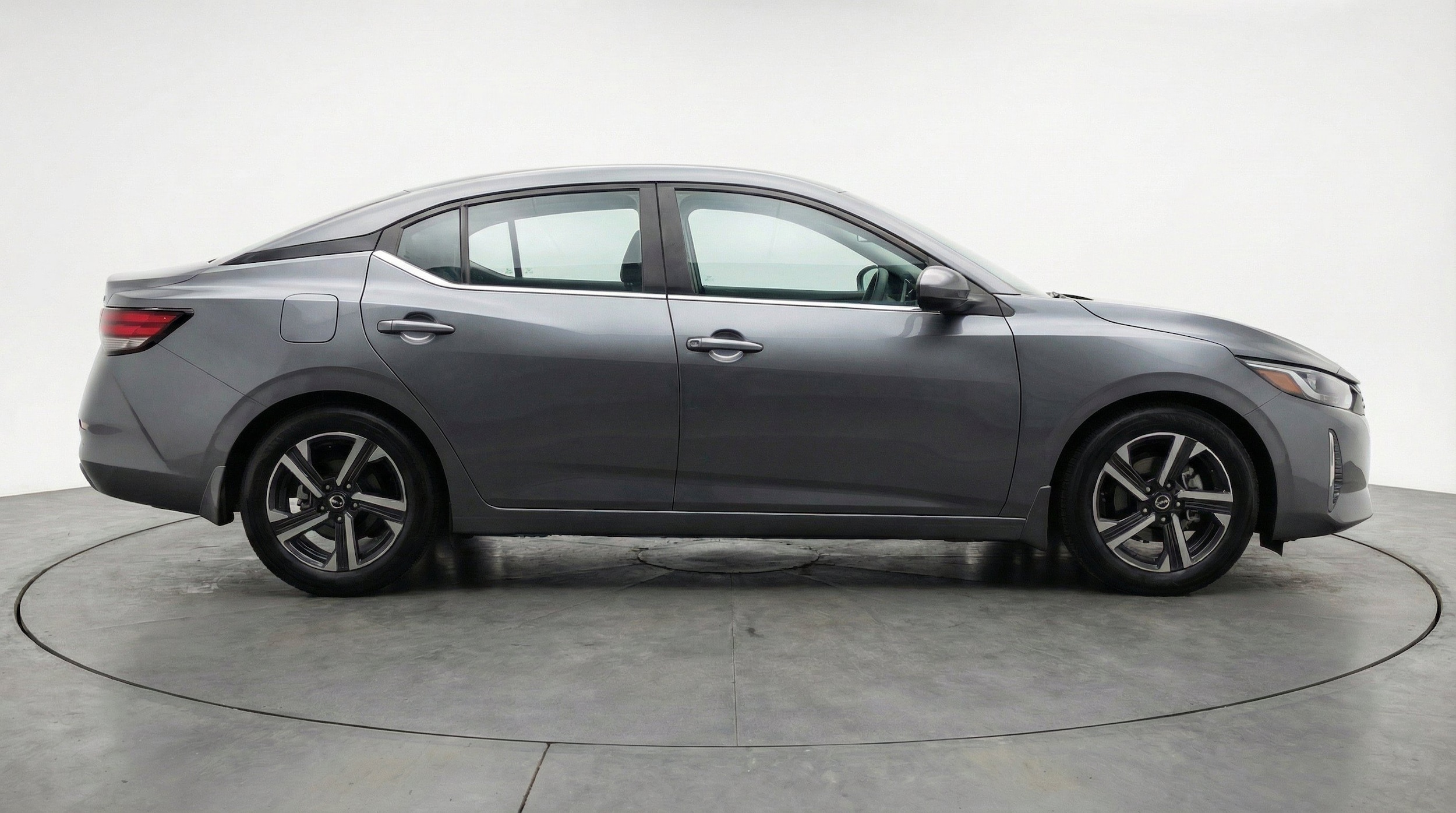 Thumbnail: 2025 Nissan Sentra - 11