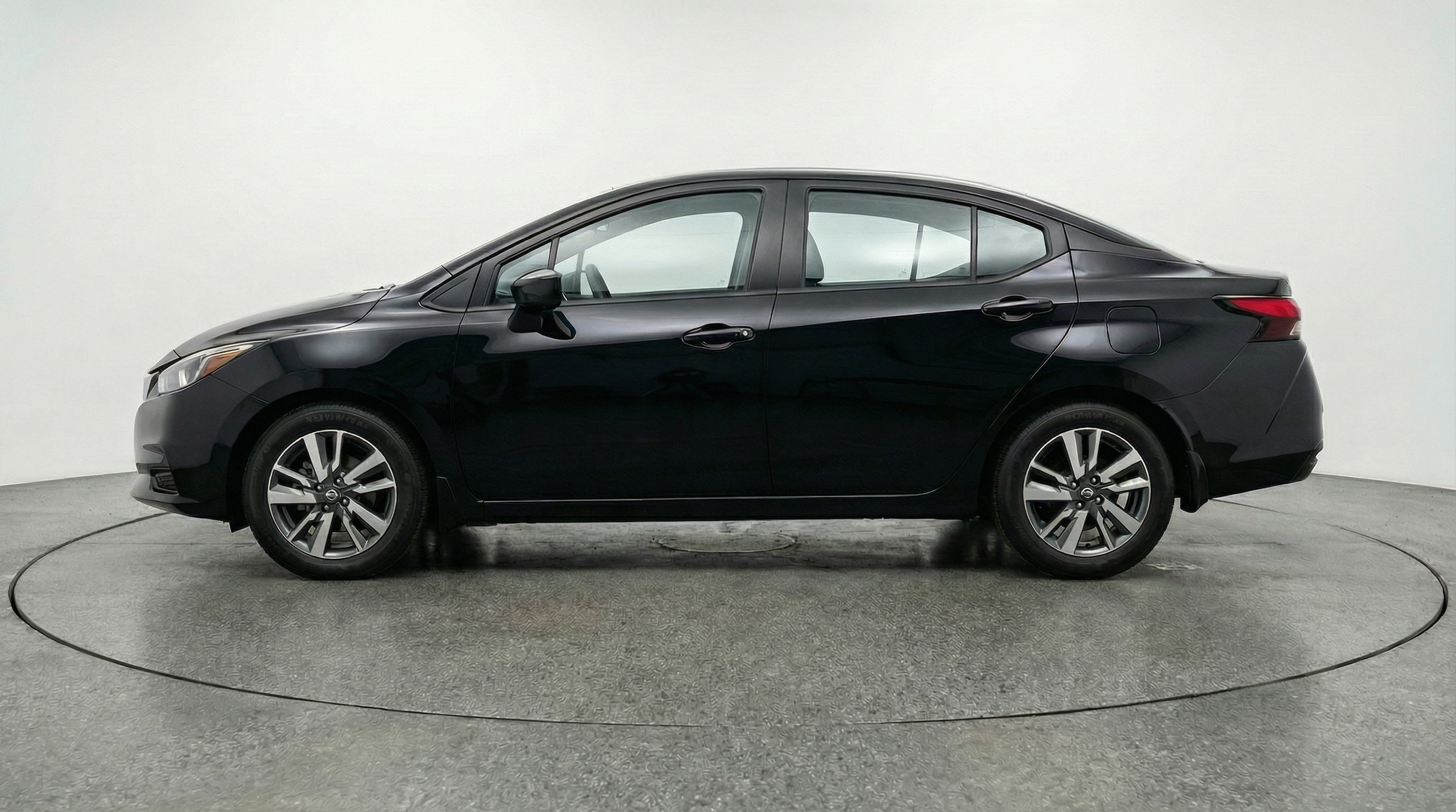 Thumbnail: 2025 Nissan Versa - 4