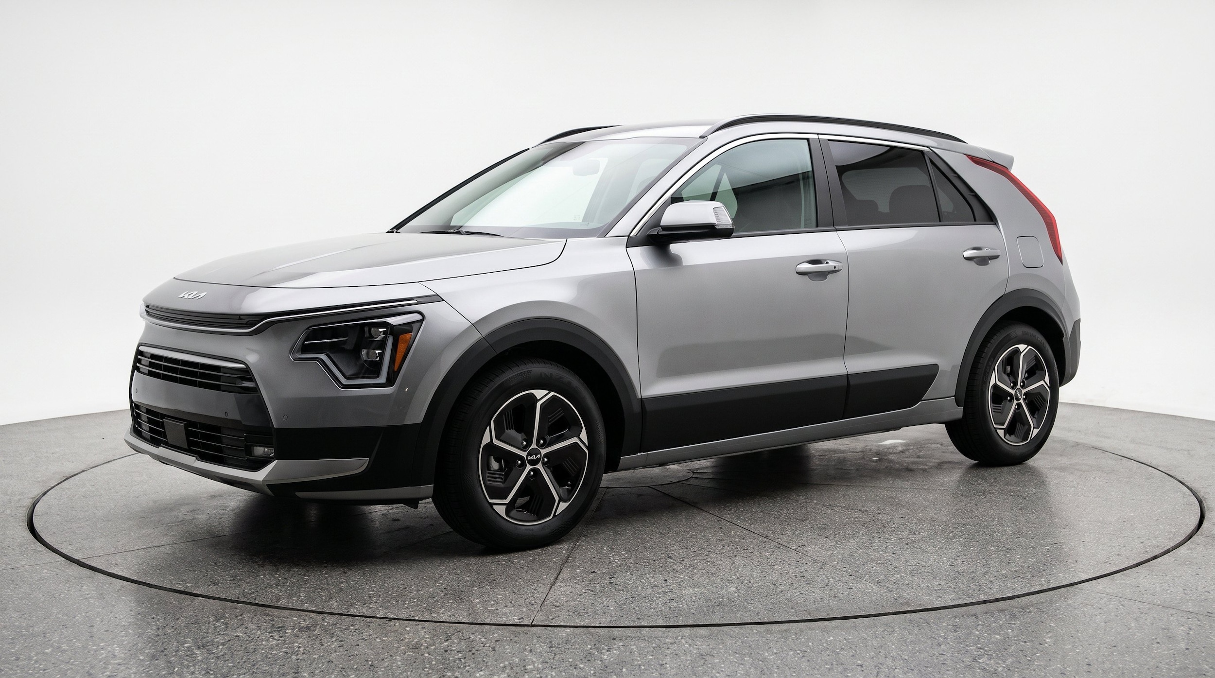 Thumbnail: 2026 Kia Niro - 3