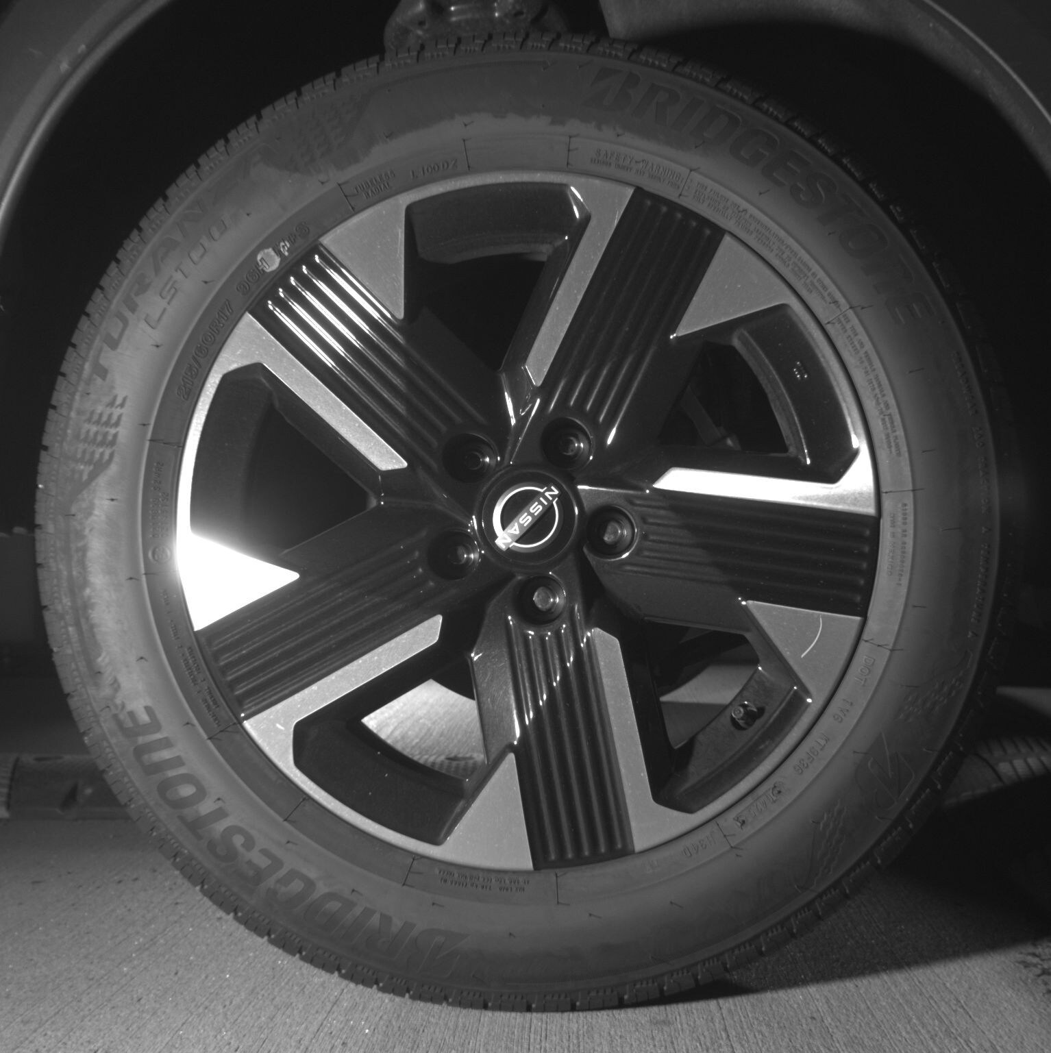 Thumbnail: 2025 Nissan Kicks - 12