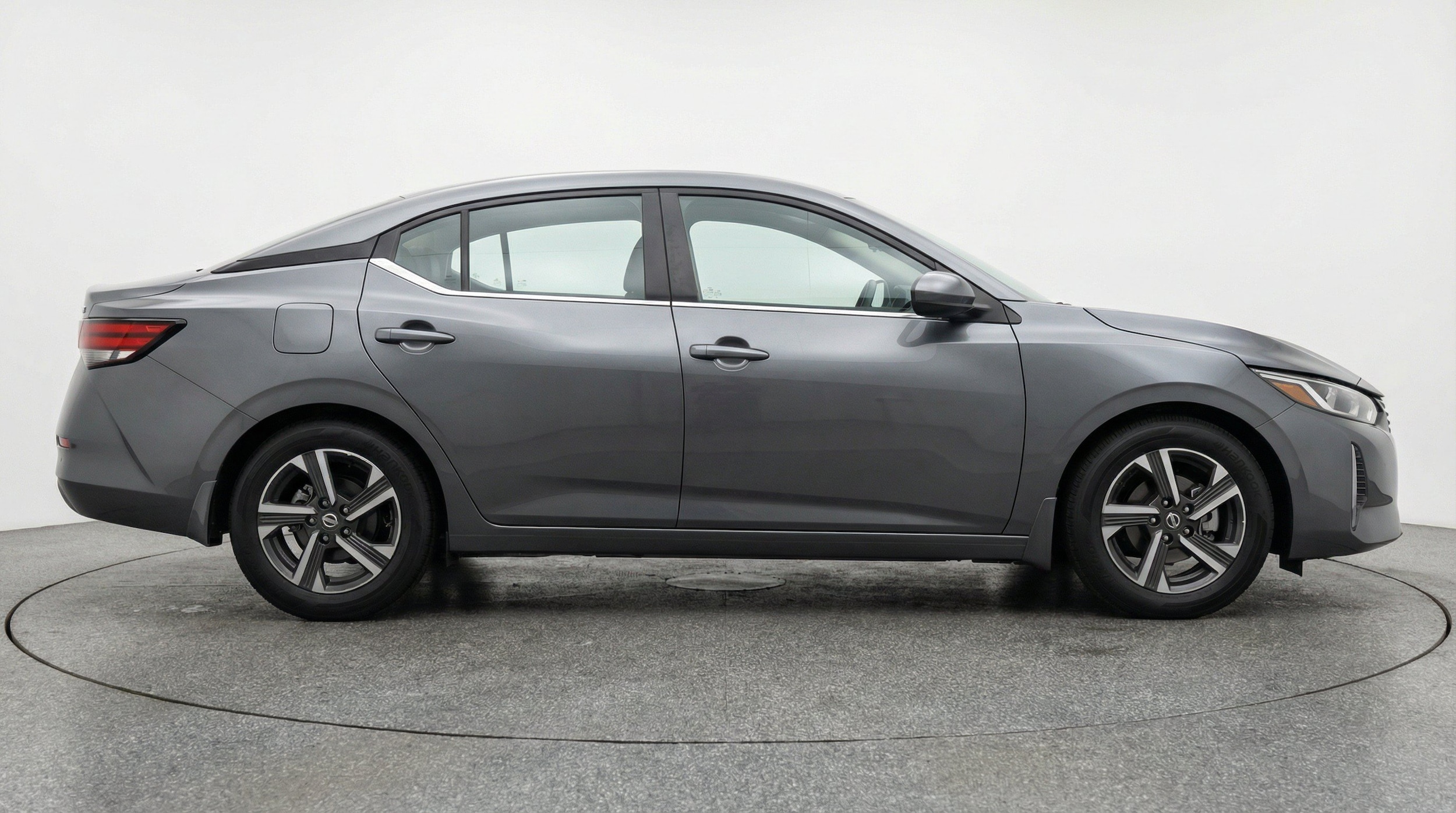 Thumbnail: 2025 Nissan Sentra - 11