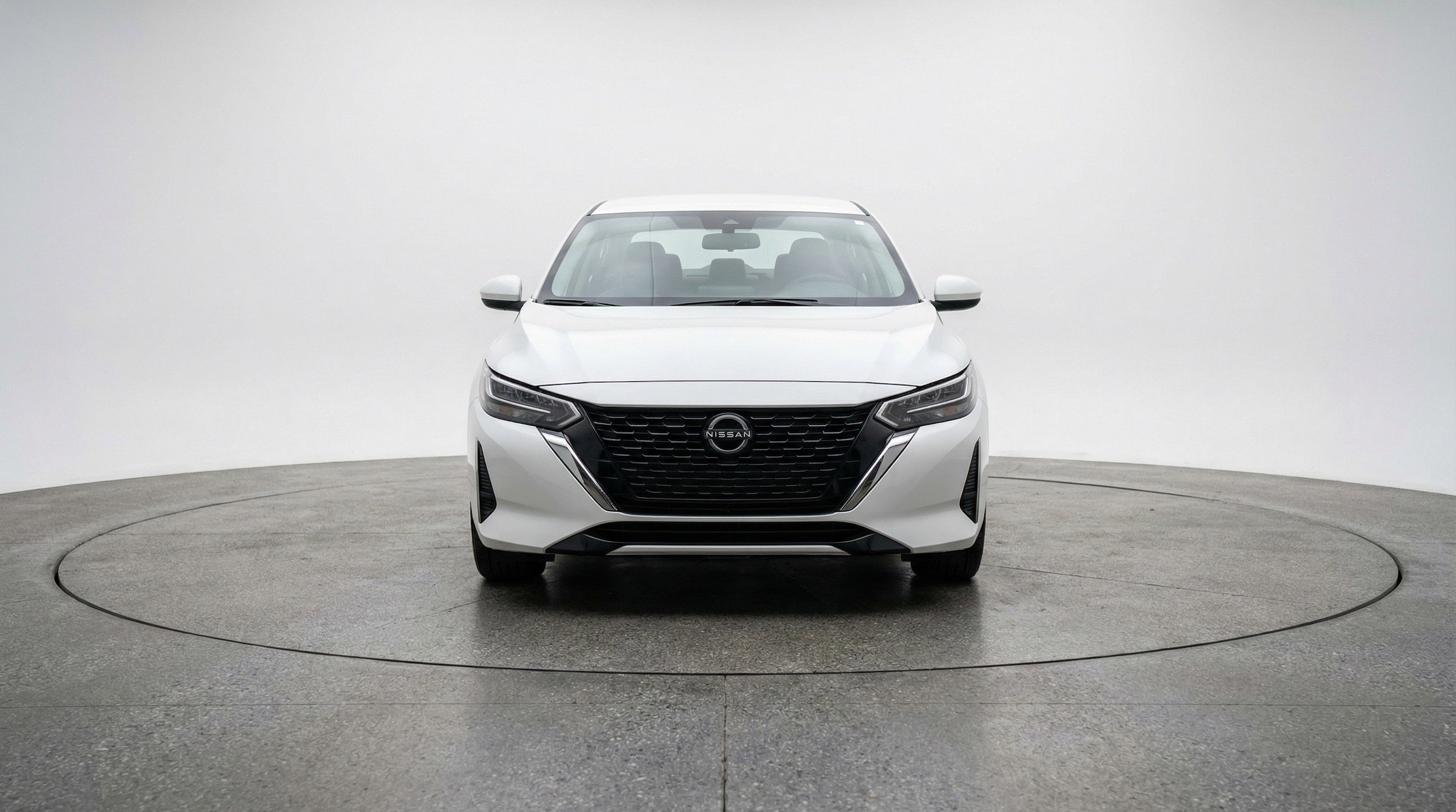 Thumbnail: 2025 Nissan Sentra - 2