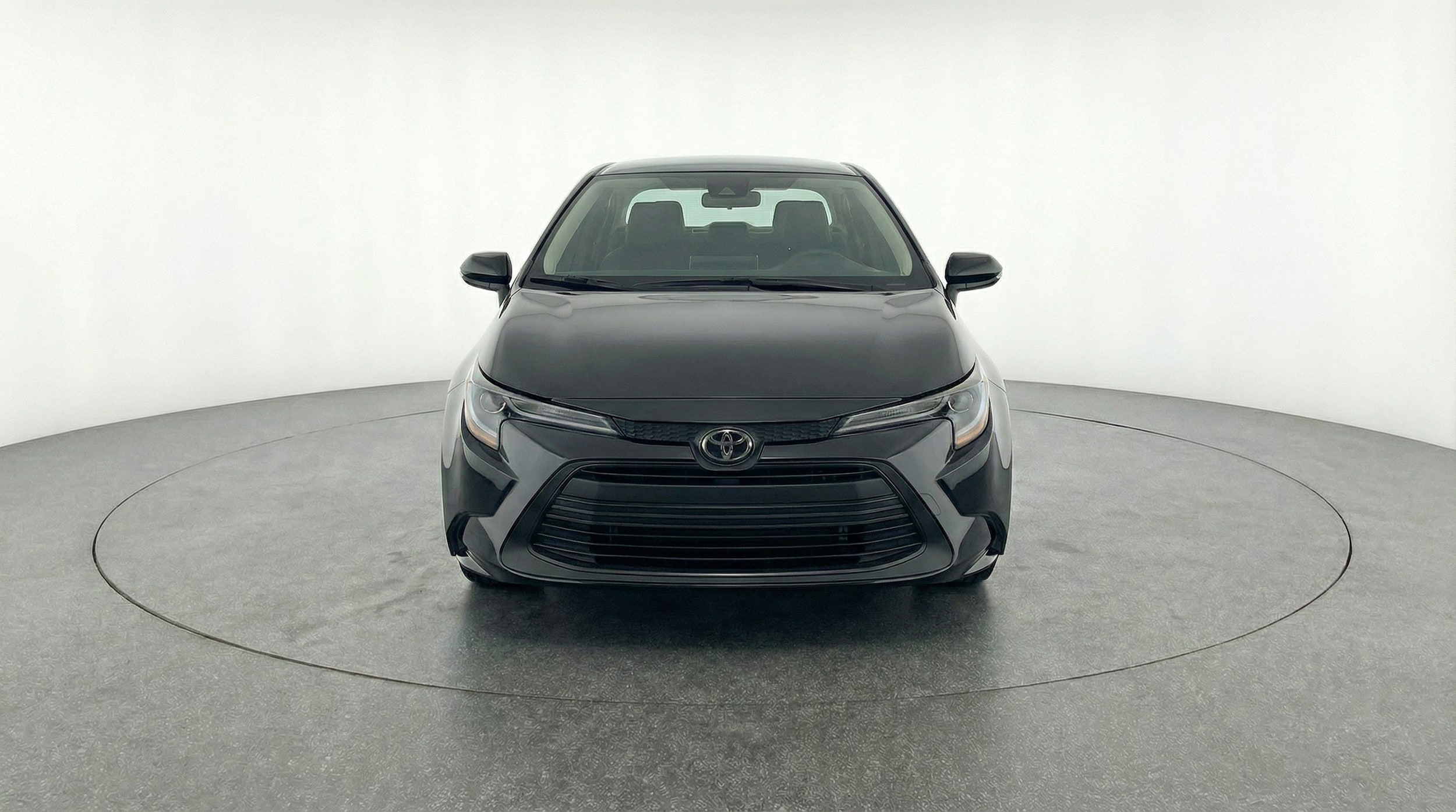 Thumbnail: 2025 Toyota Corolla - 2