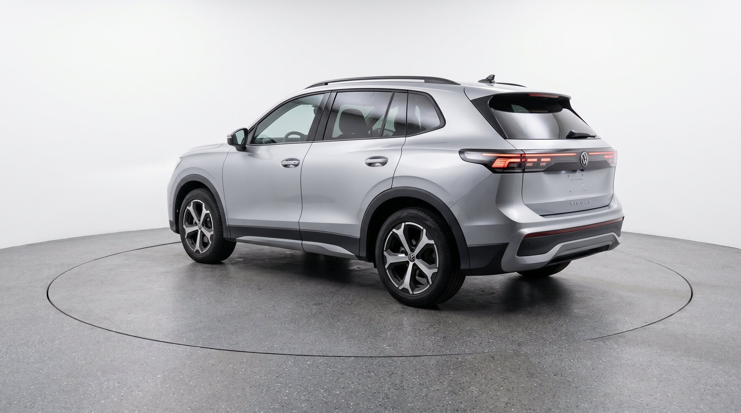 Thumbnail: 2026 Volkswagen Tiguan - 6