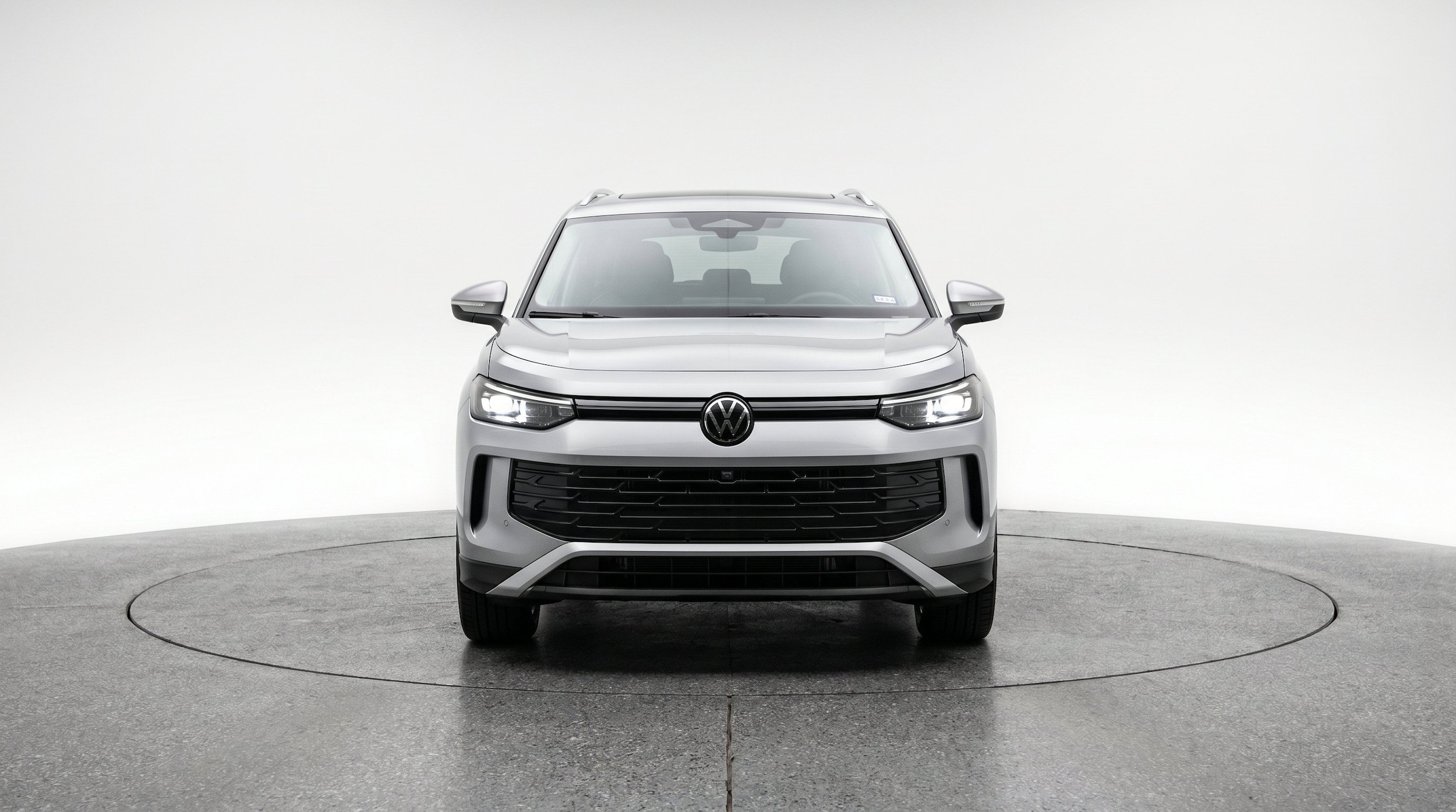 Thumbnail: 2026 Volkswagen Tiguan - 2