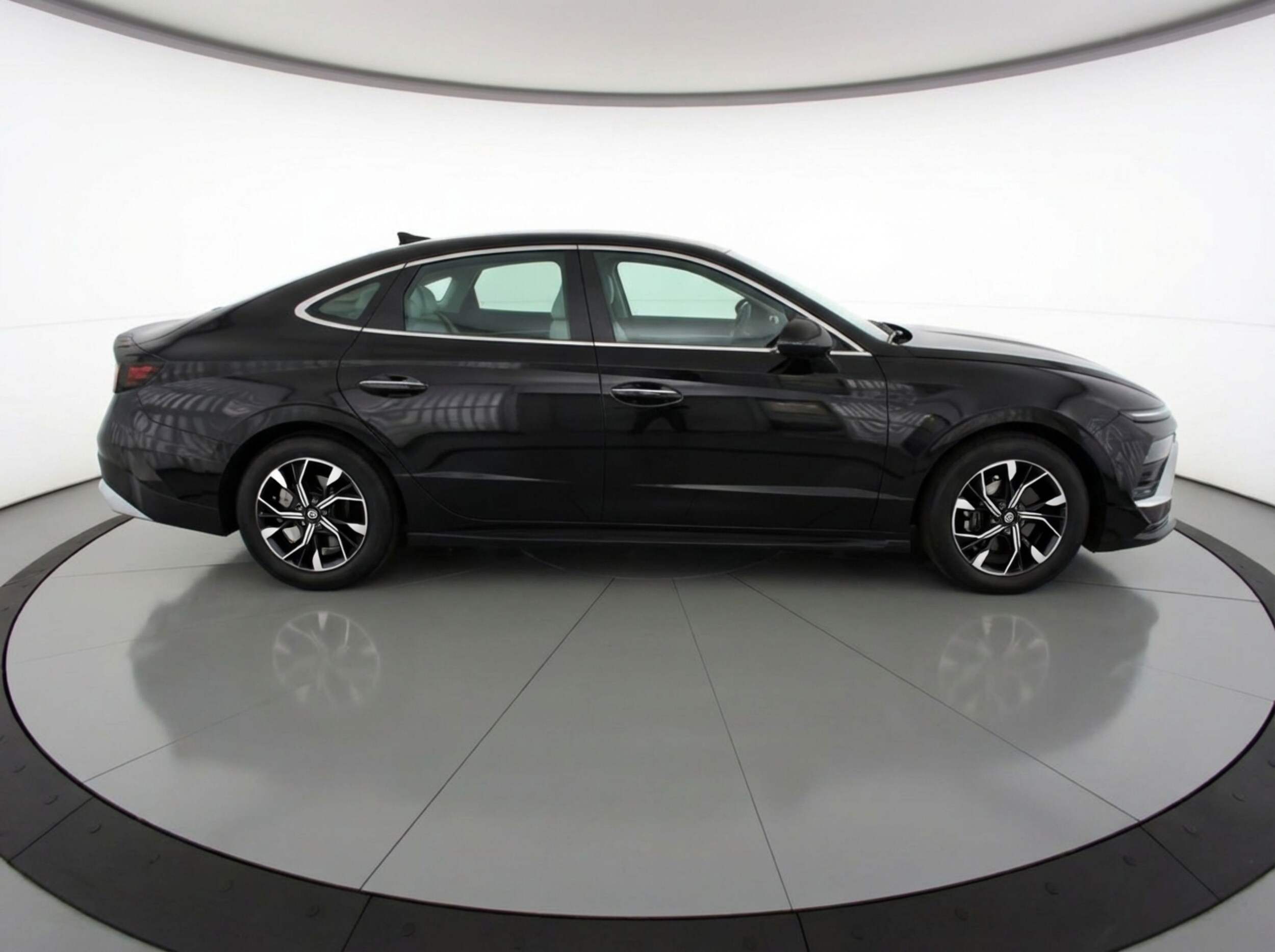 Thumbnail: 2025 Hyundai Sonata - 8