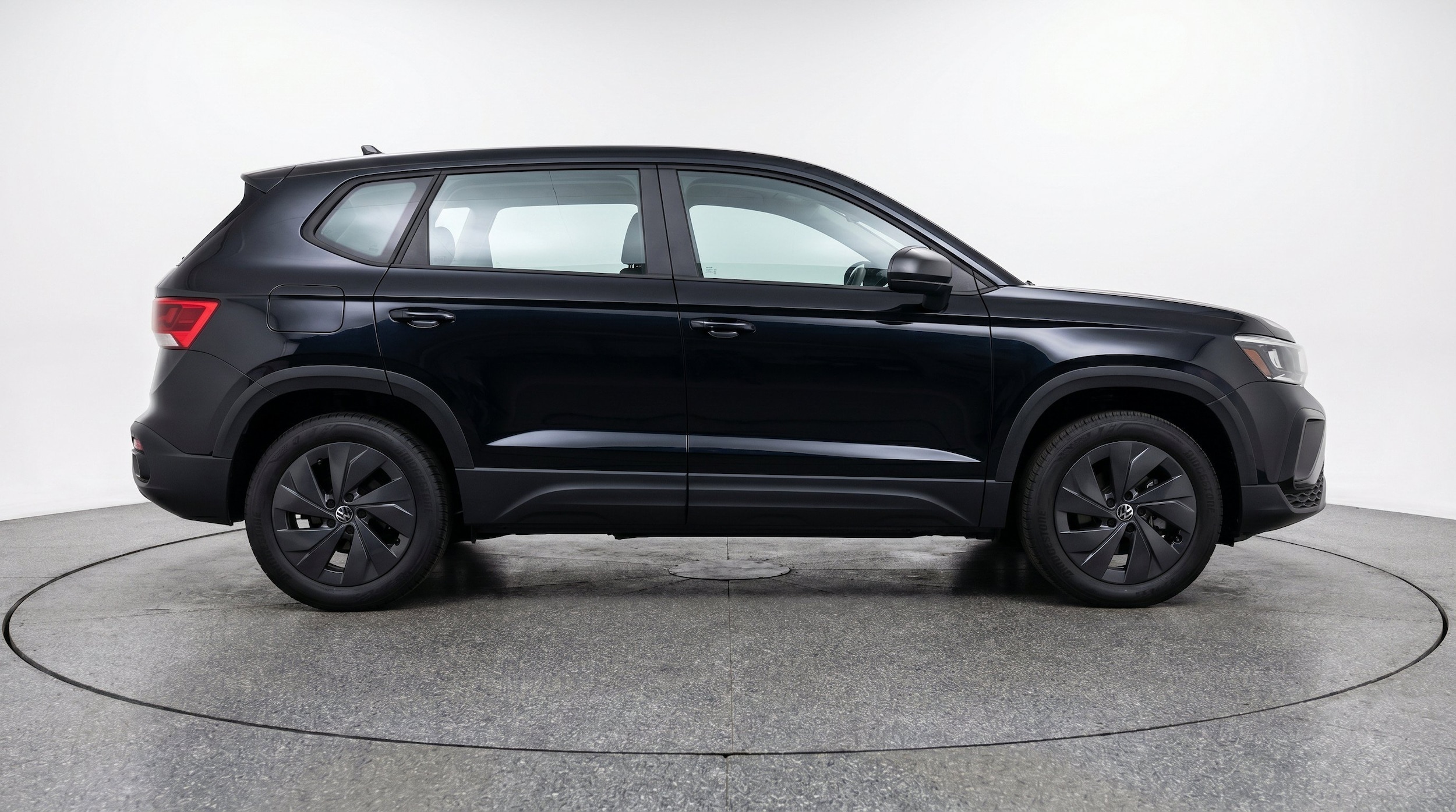 Thumbnail: 2026 Volkswagen Taos - 11