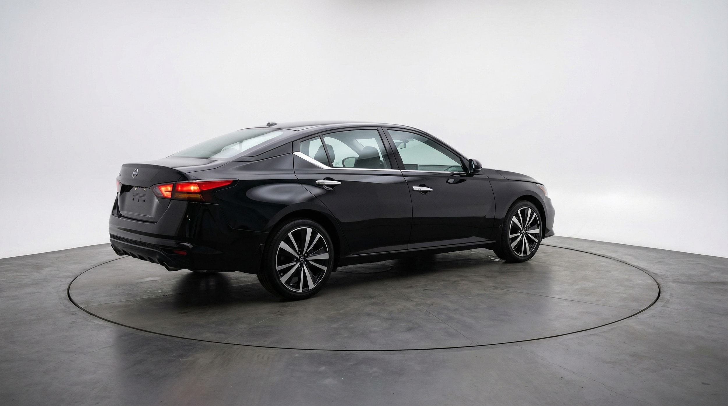 Thumbnail: 2025 Nissan Altima - 7