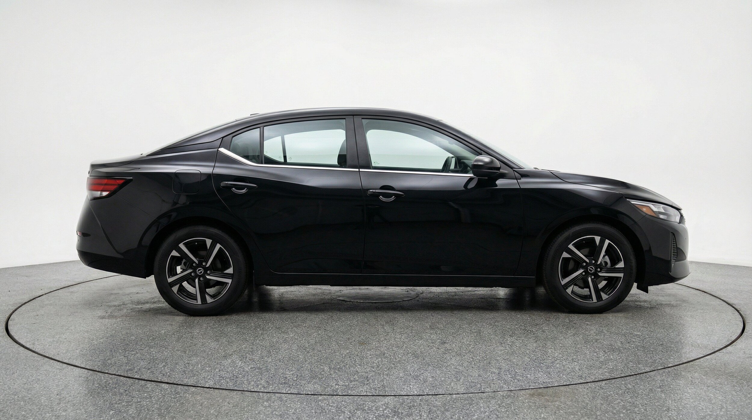 Thumbnail: 2025 Nissan Sentra - 11