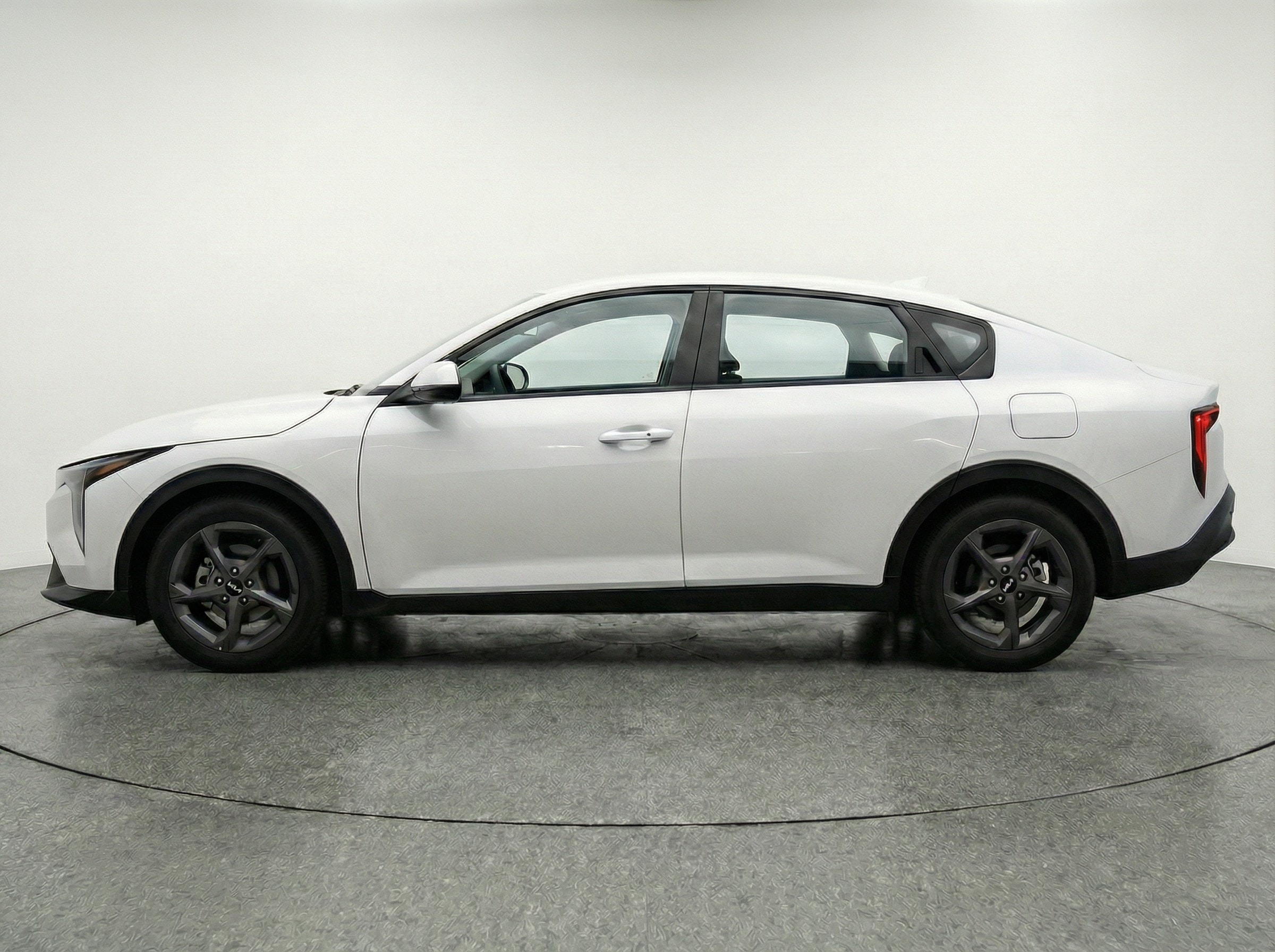 Thumbnail: 2025 Kia K4 - 4