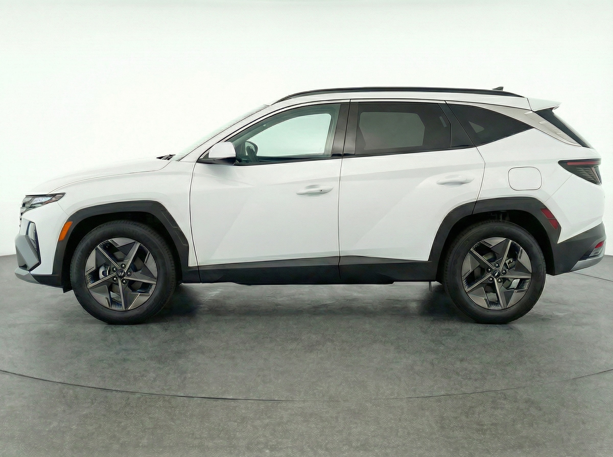 Thumbnail: 2025 Hyundai Tucson - 4