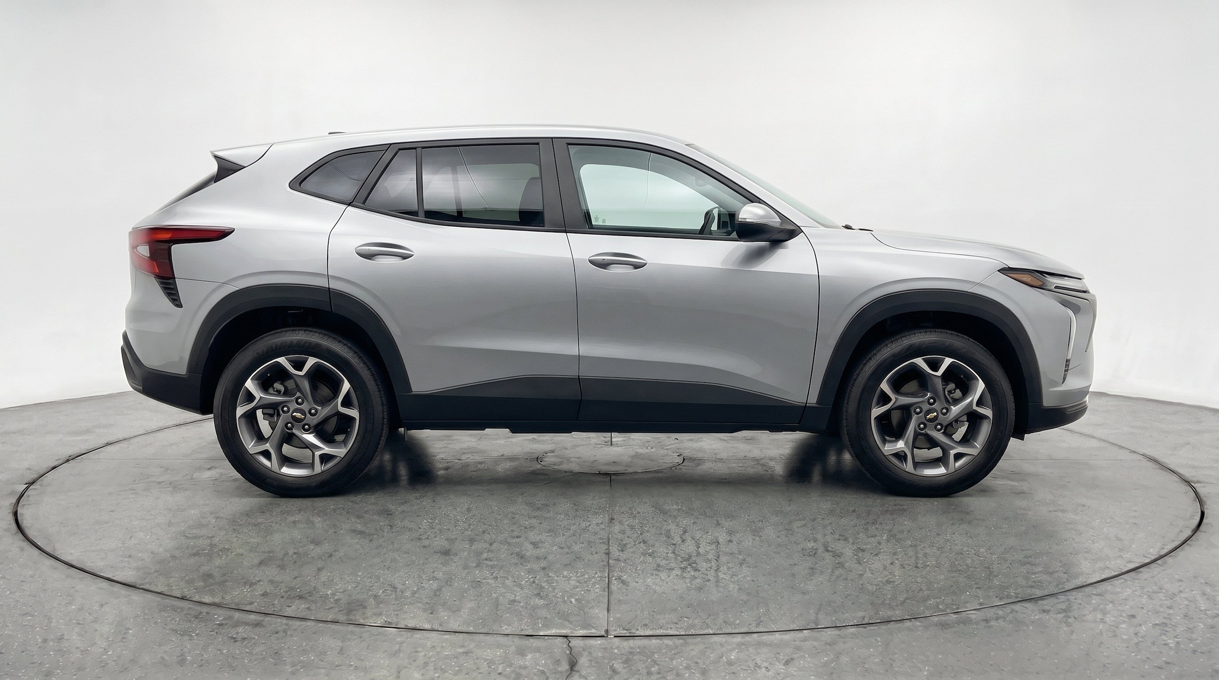 Thumbnail: 2025 Chevrolet Trax - 11