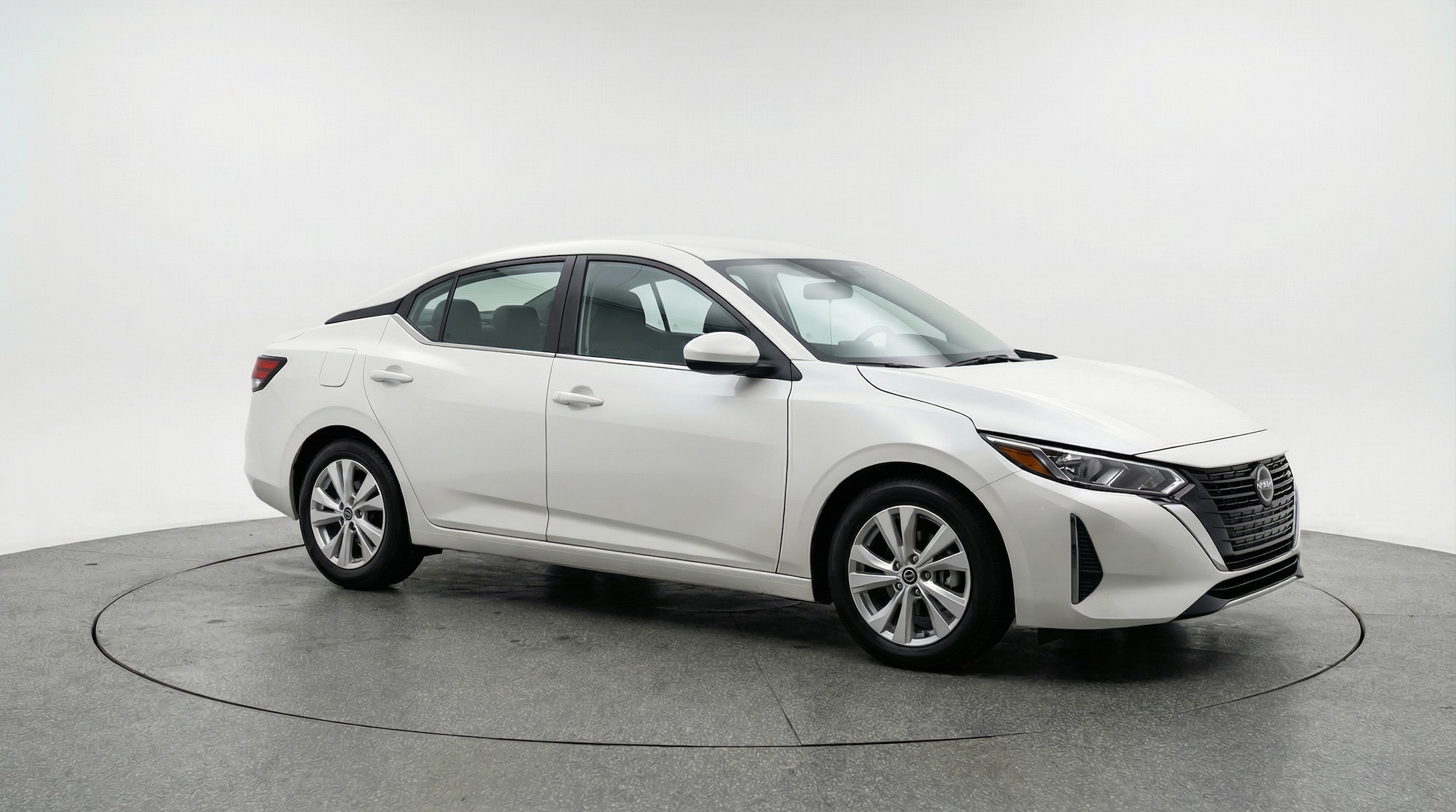 Thumbnail: 2025 Nissan Sentra - 1