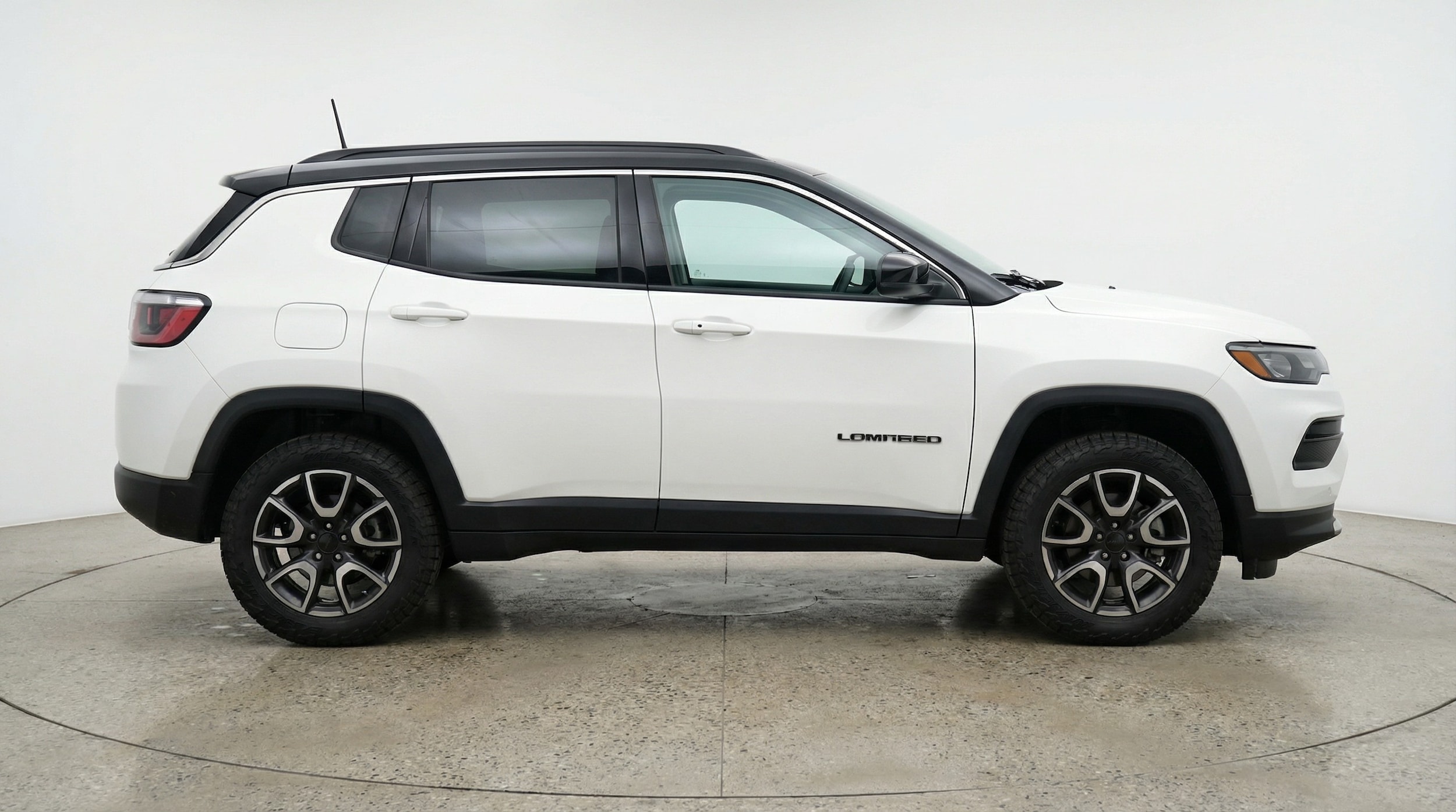 Thumbnail: 2025 Jeep Compass - 8