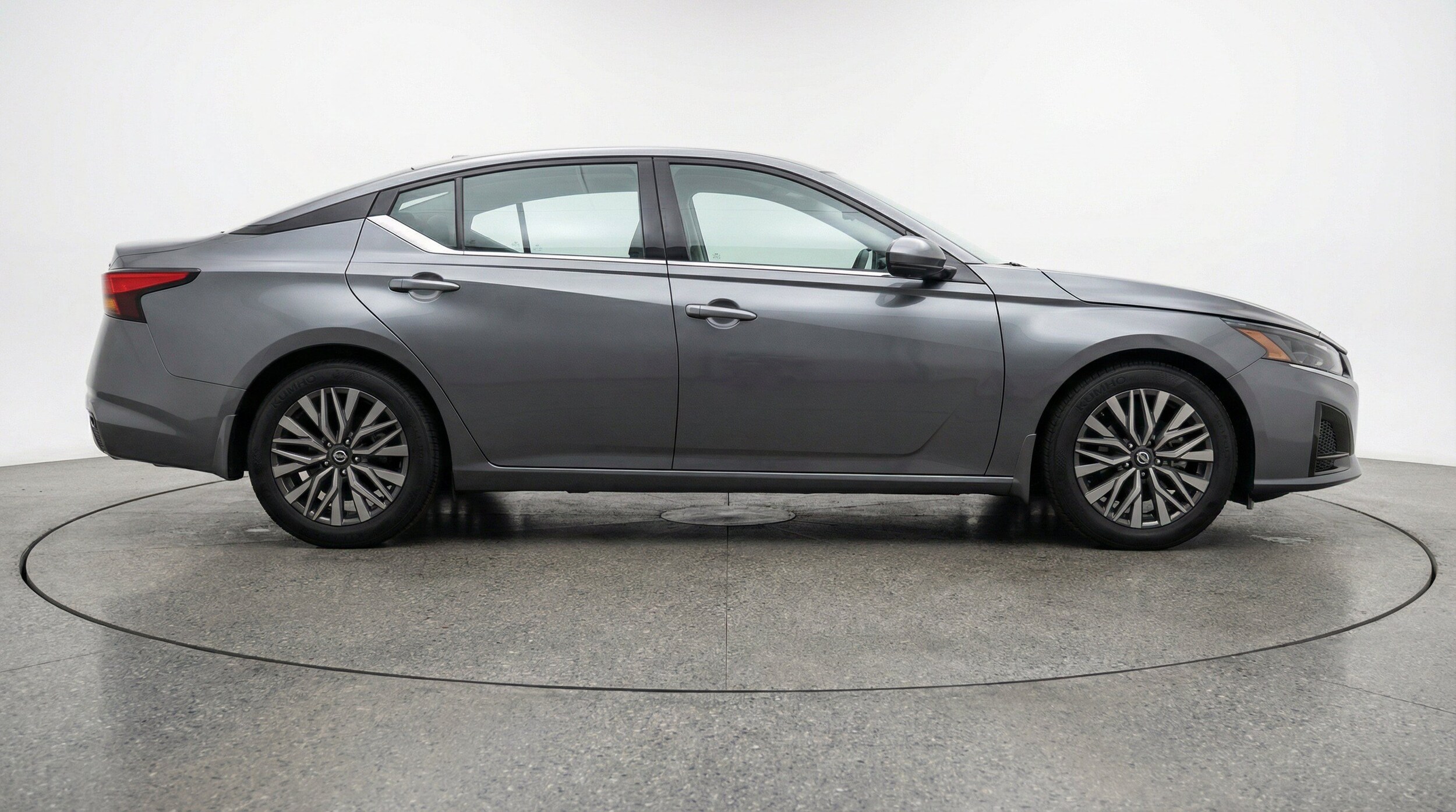 Thumbnail: 2025 Nissan Altima - 11