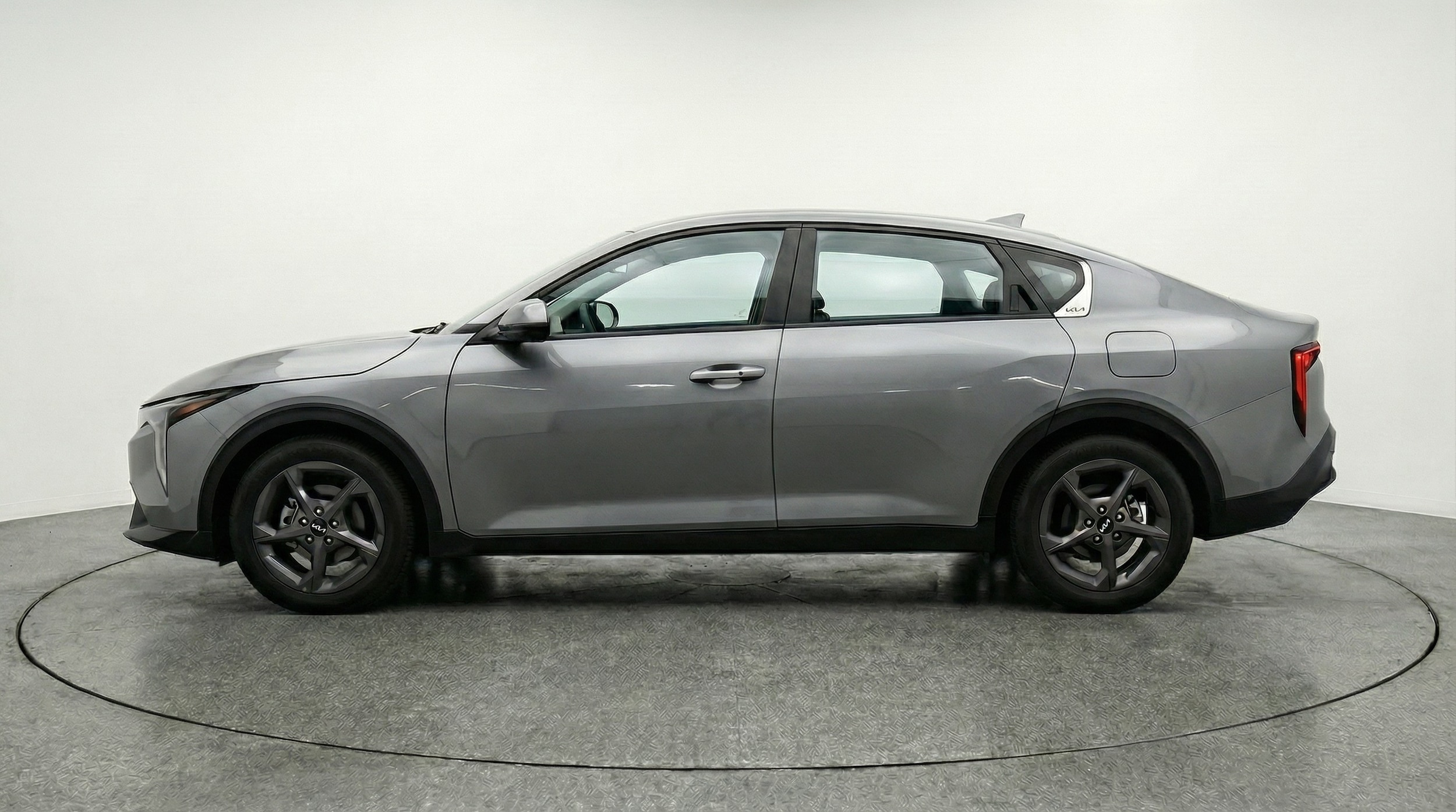 Thumbnail: 2025 Kia K4 - 4