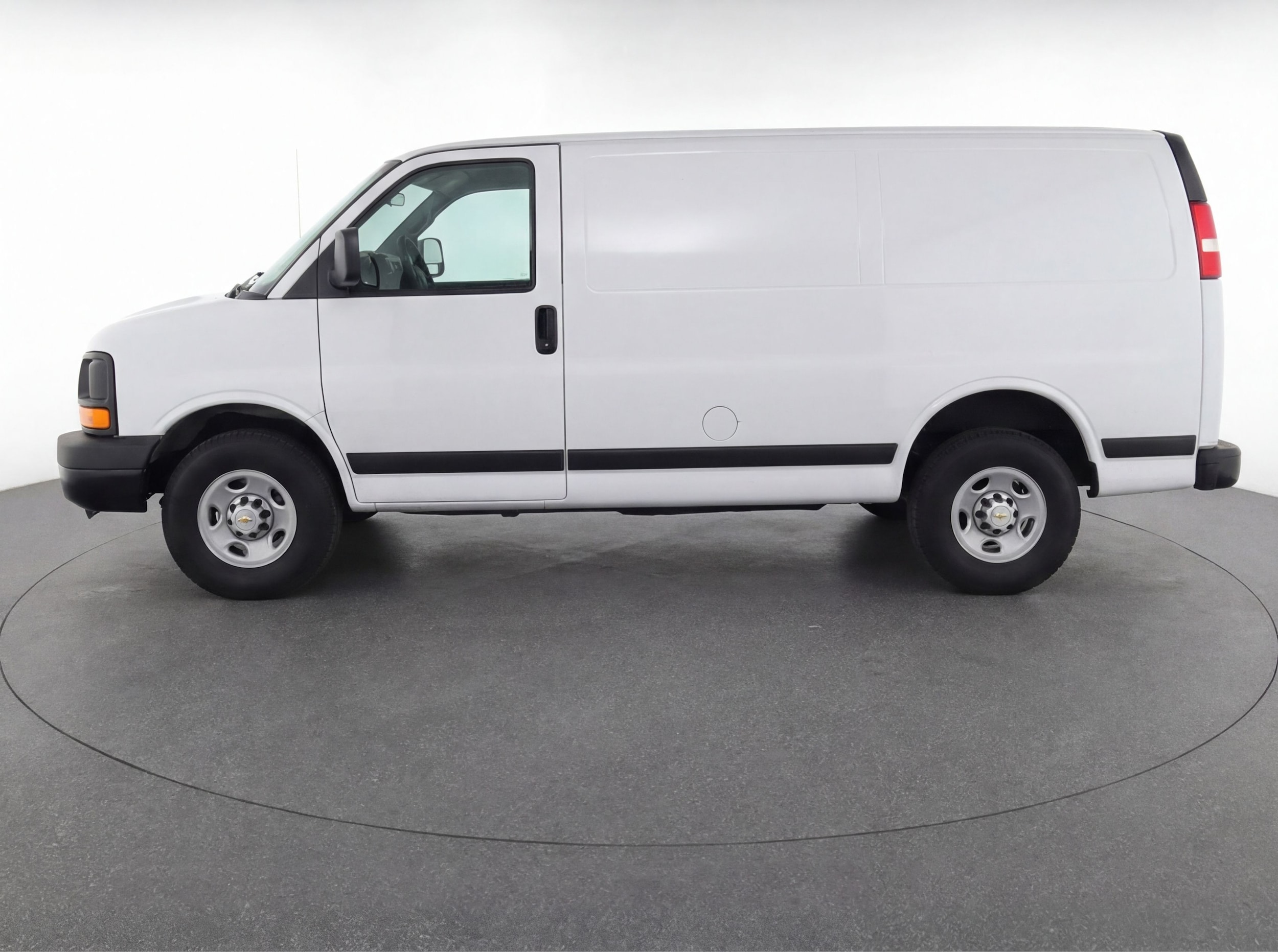 Thumbnail: 2025 Chevrolet Express - 4