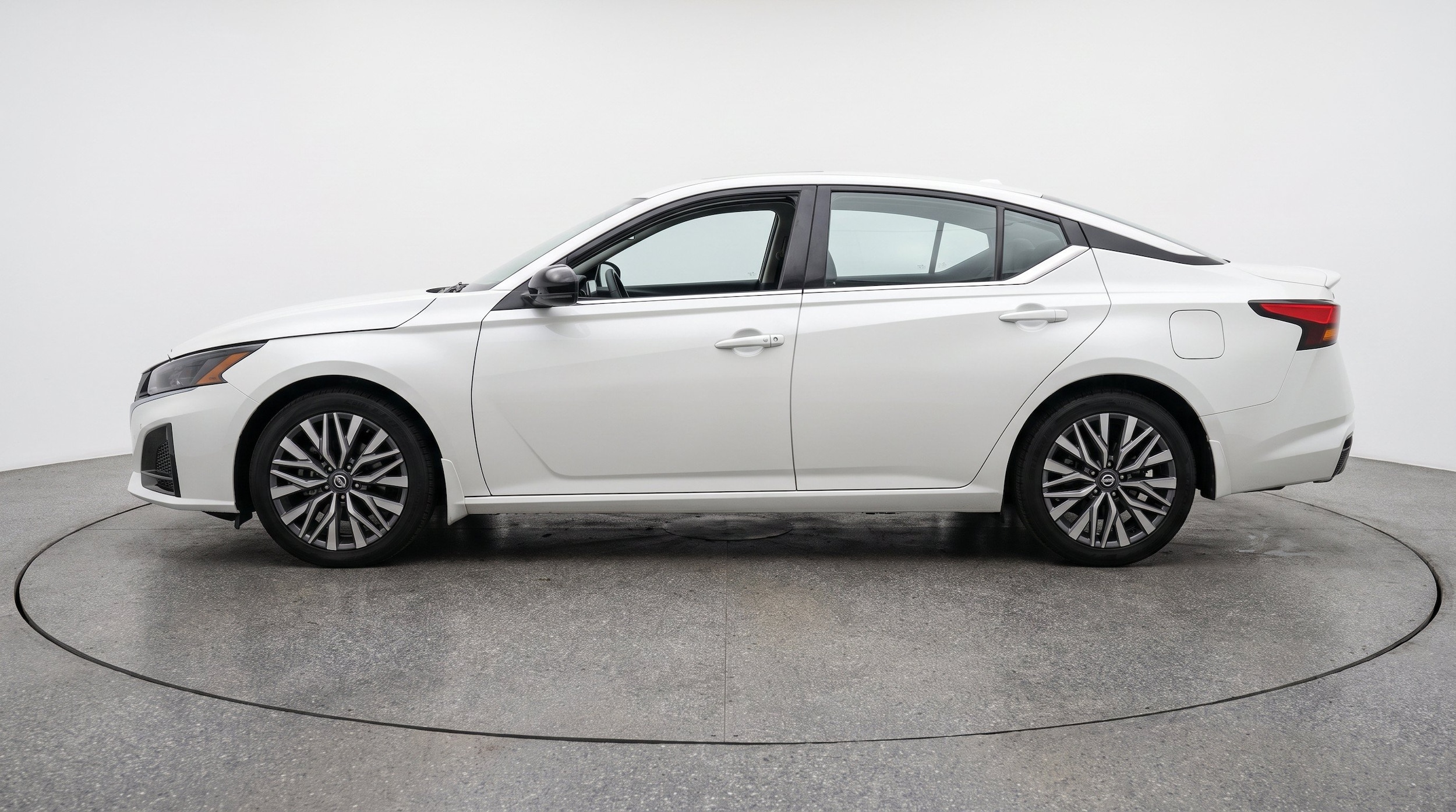 Thumbnail: 2026 Nissan Altima - 5