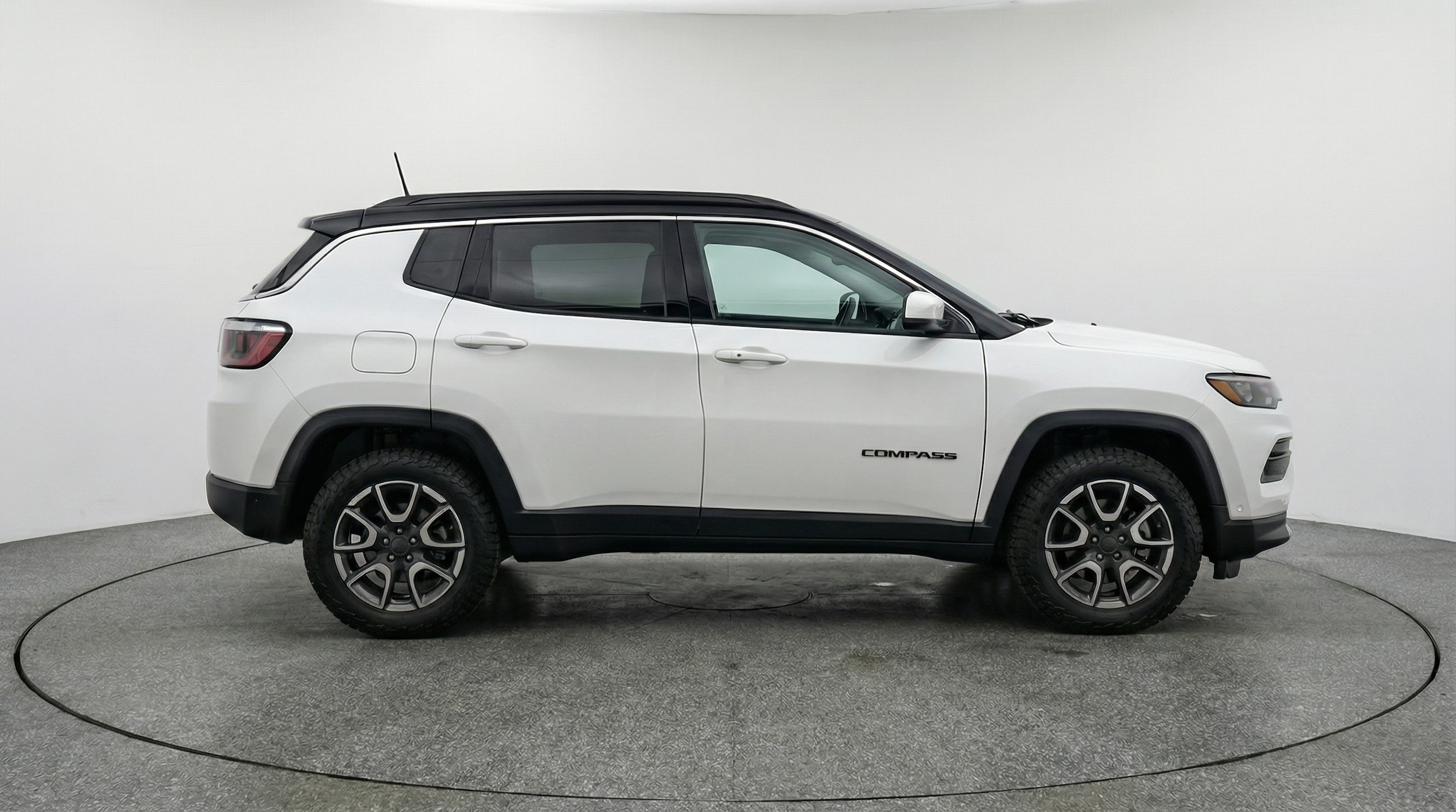 Thumbnail: 2025 Jeep Compass - 8