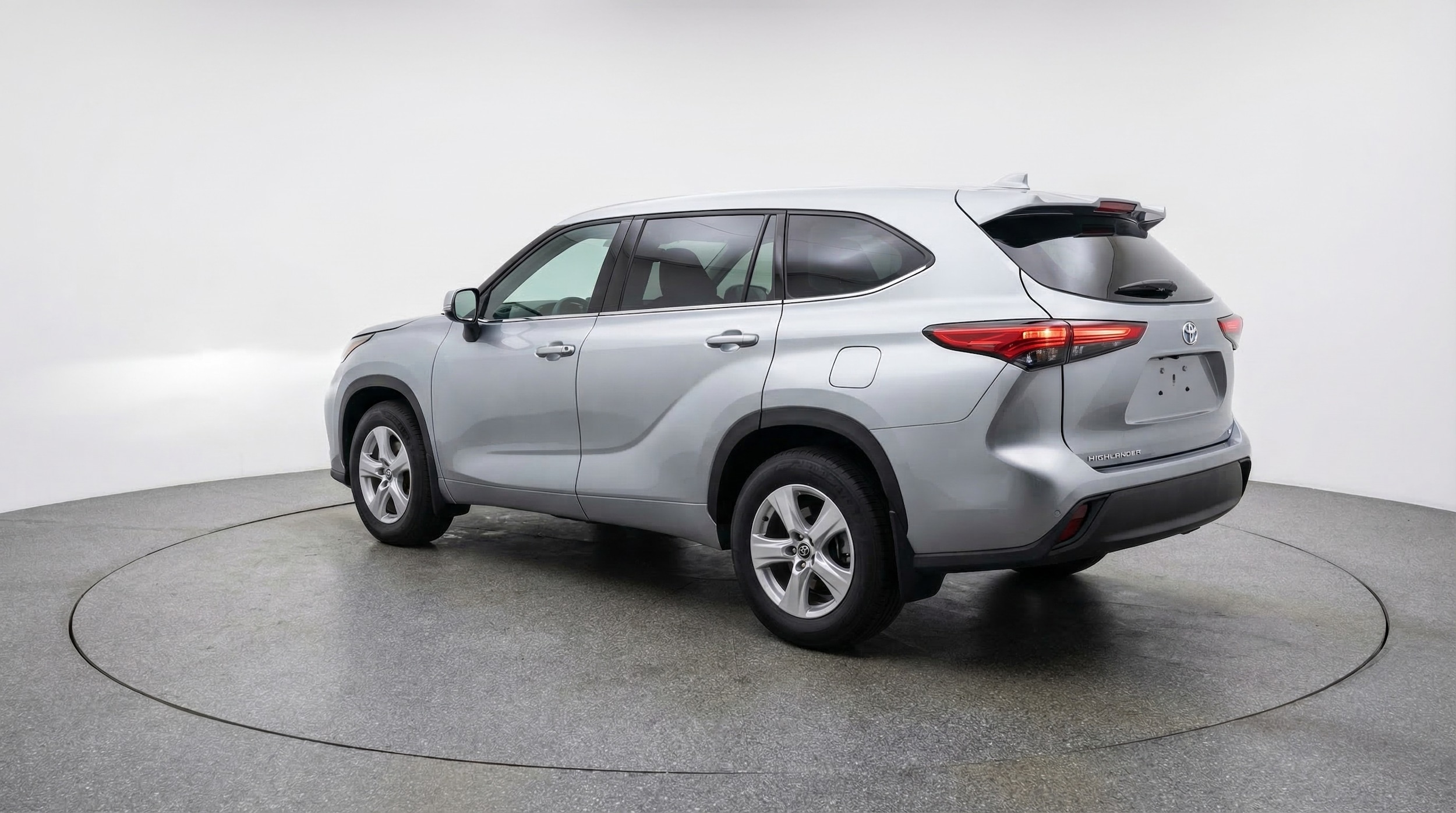 Thumbnail: 2025 Toyota Highlander - 5