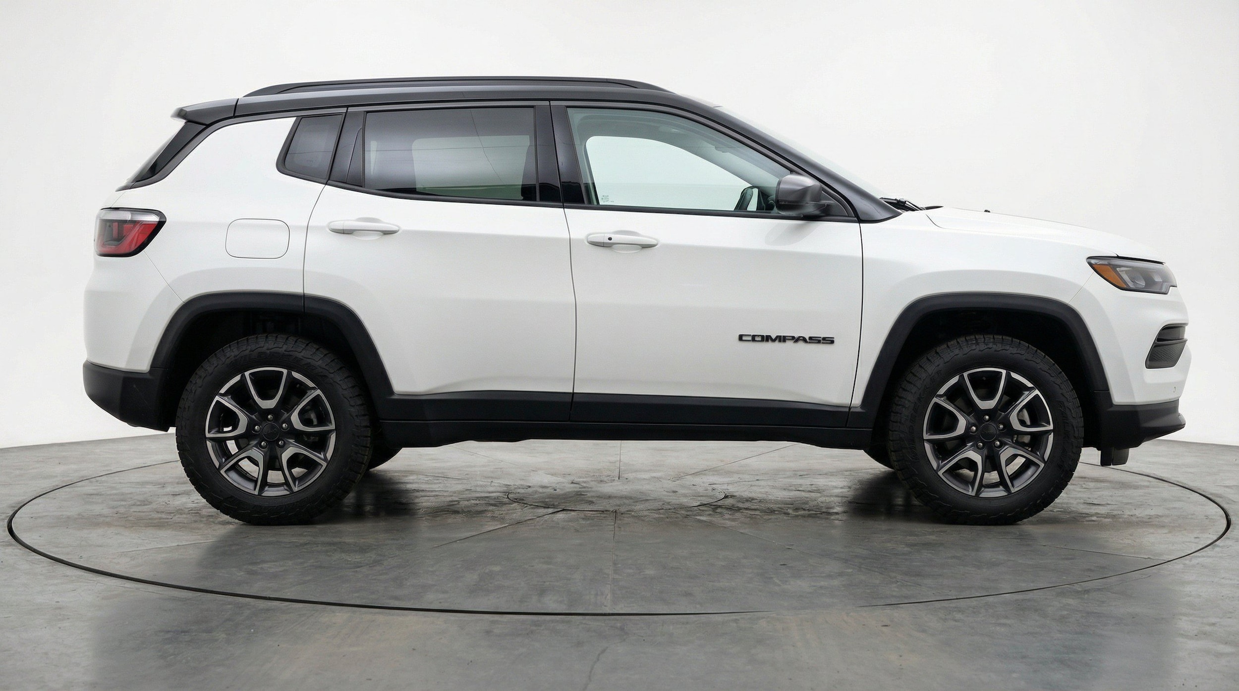 Thumbnail: 2025 Jeep Compass - 11