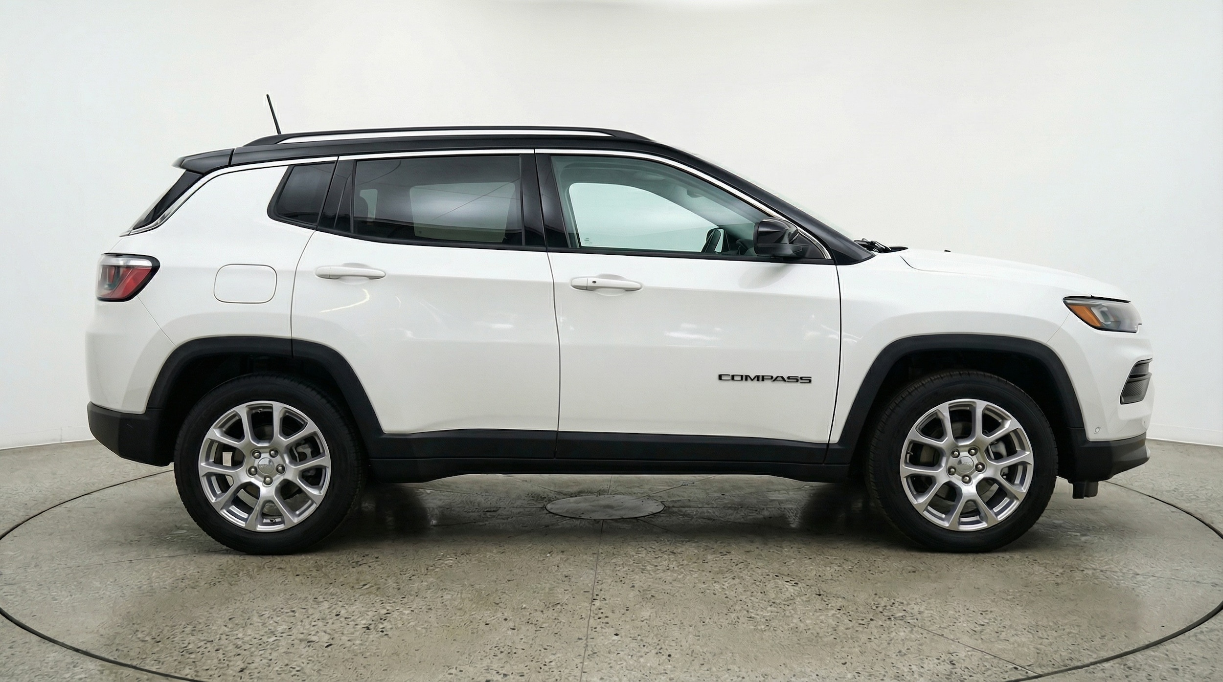 Thumbnail: 2025 Jeep Compass - 8