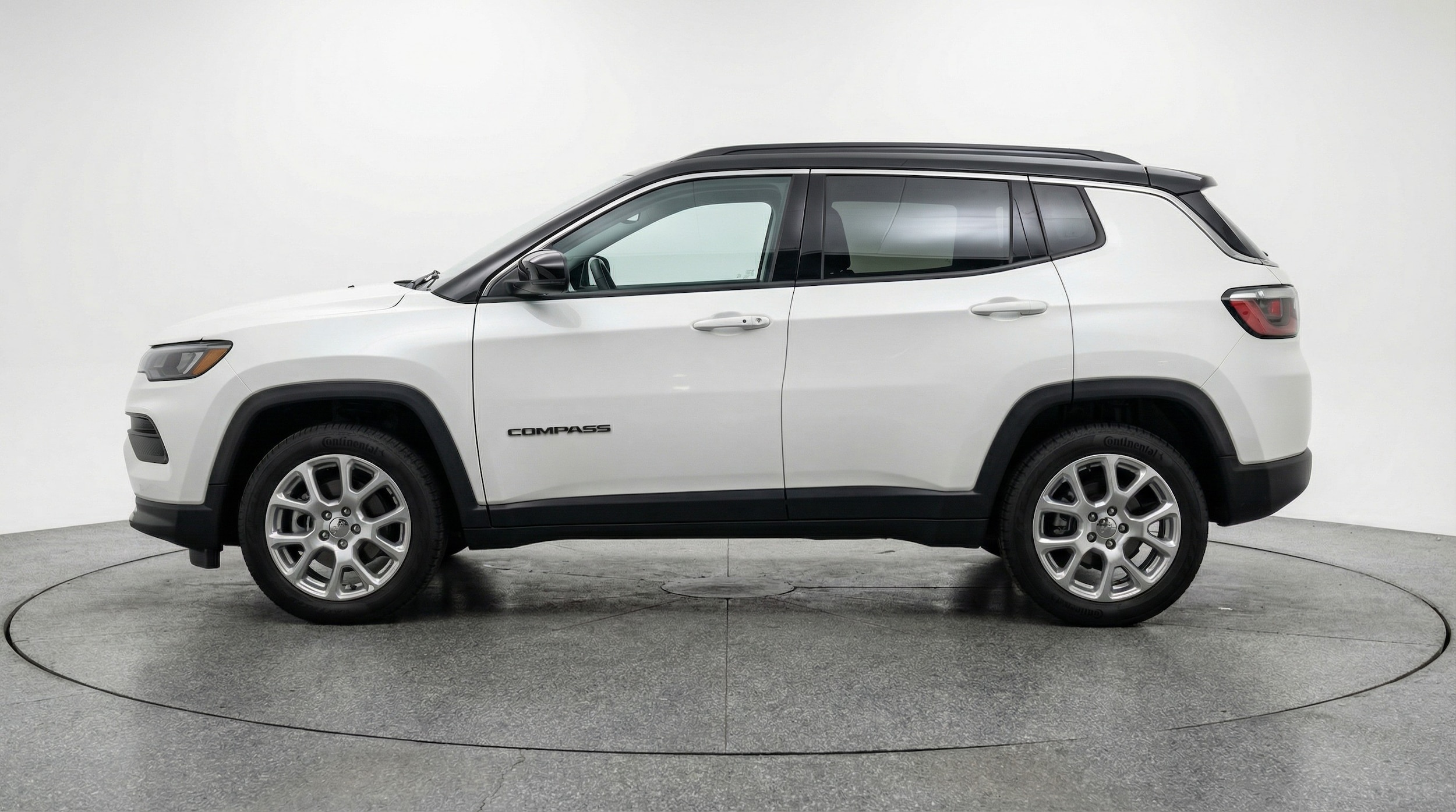 Thumbnail: 2025 Jeep Compass - 4