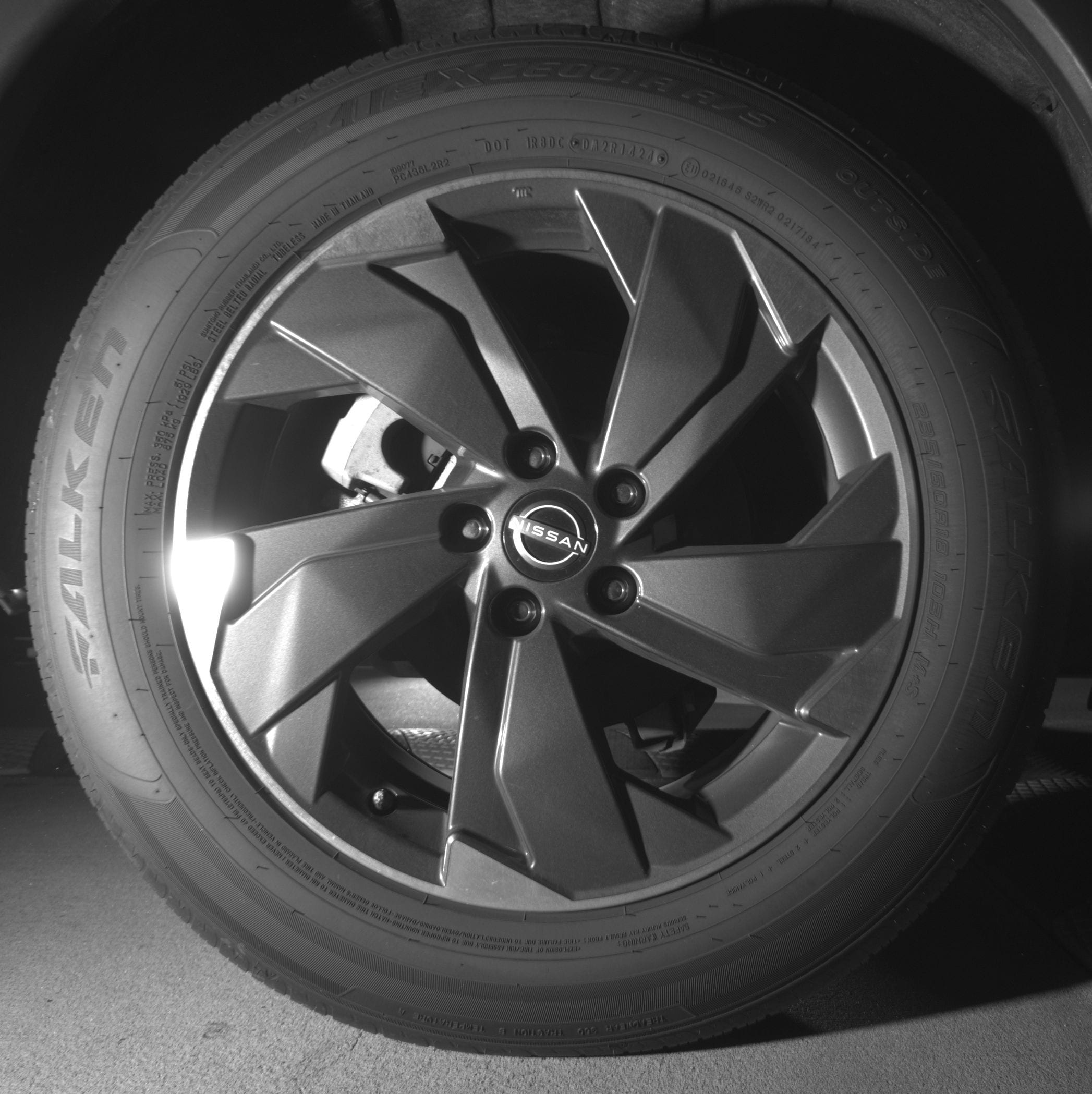 Thumbnail: 2025 Nissan Rogue - 12