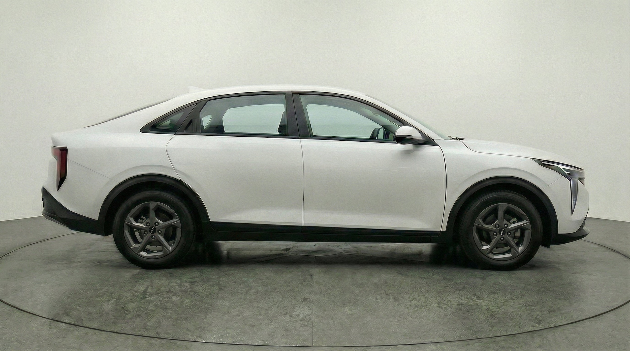 Thumbnail: 2025 Kia K4 - 11