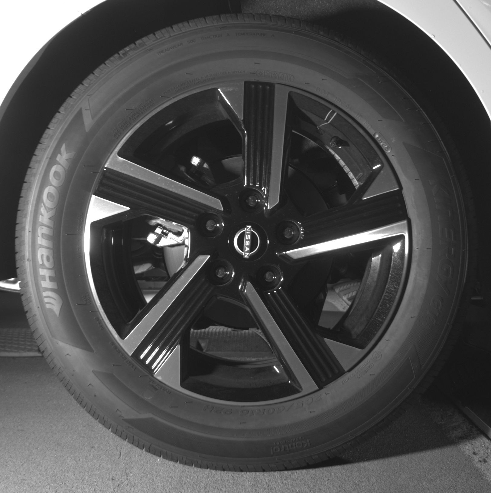 Thumbnail: 2025 Nissan Sentra - 12