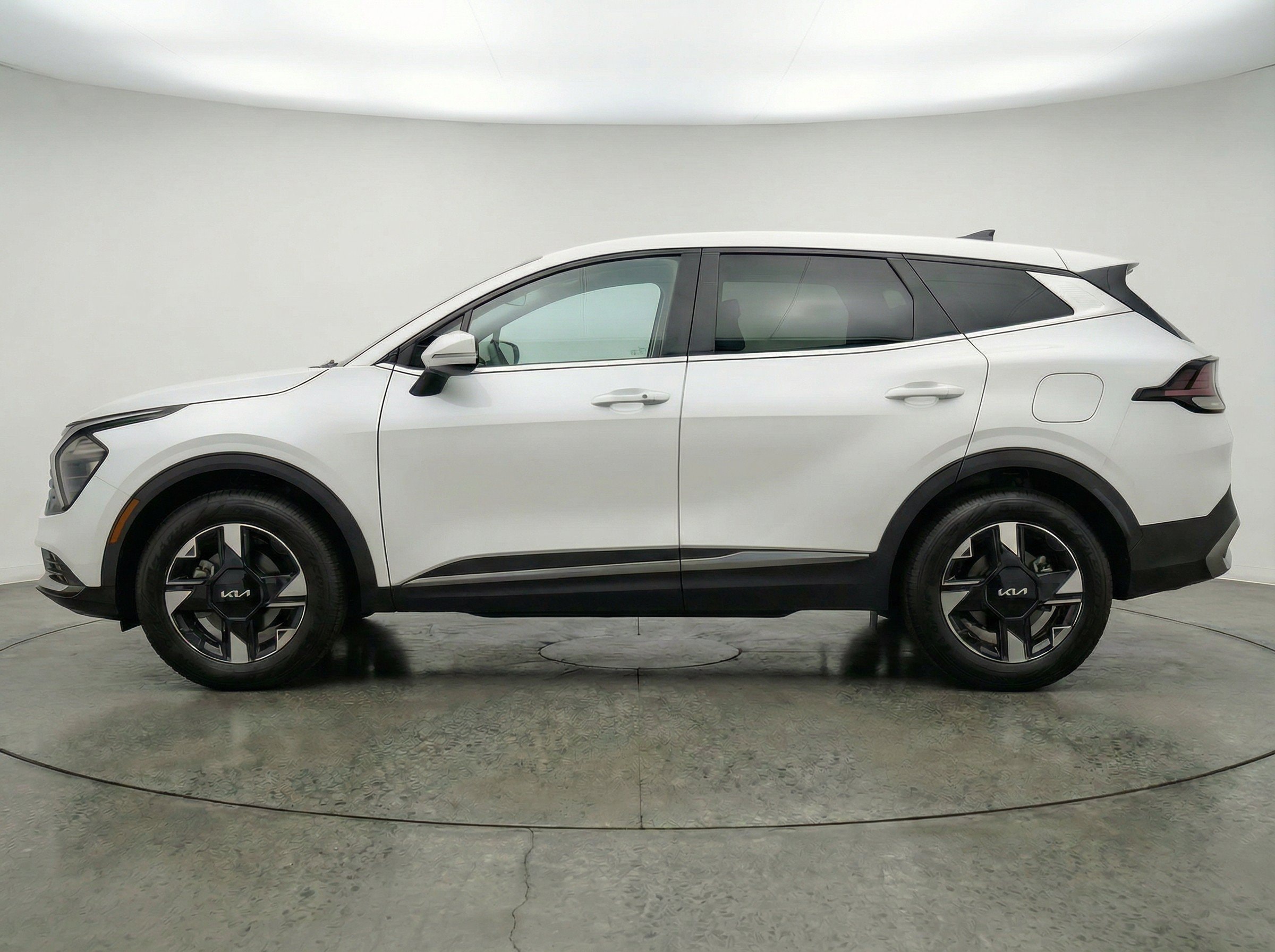 Thumbnail: 2026 Kia Sportage - 5