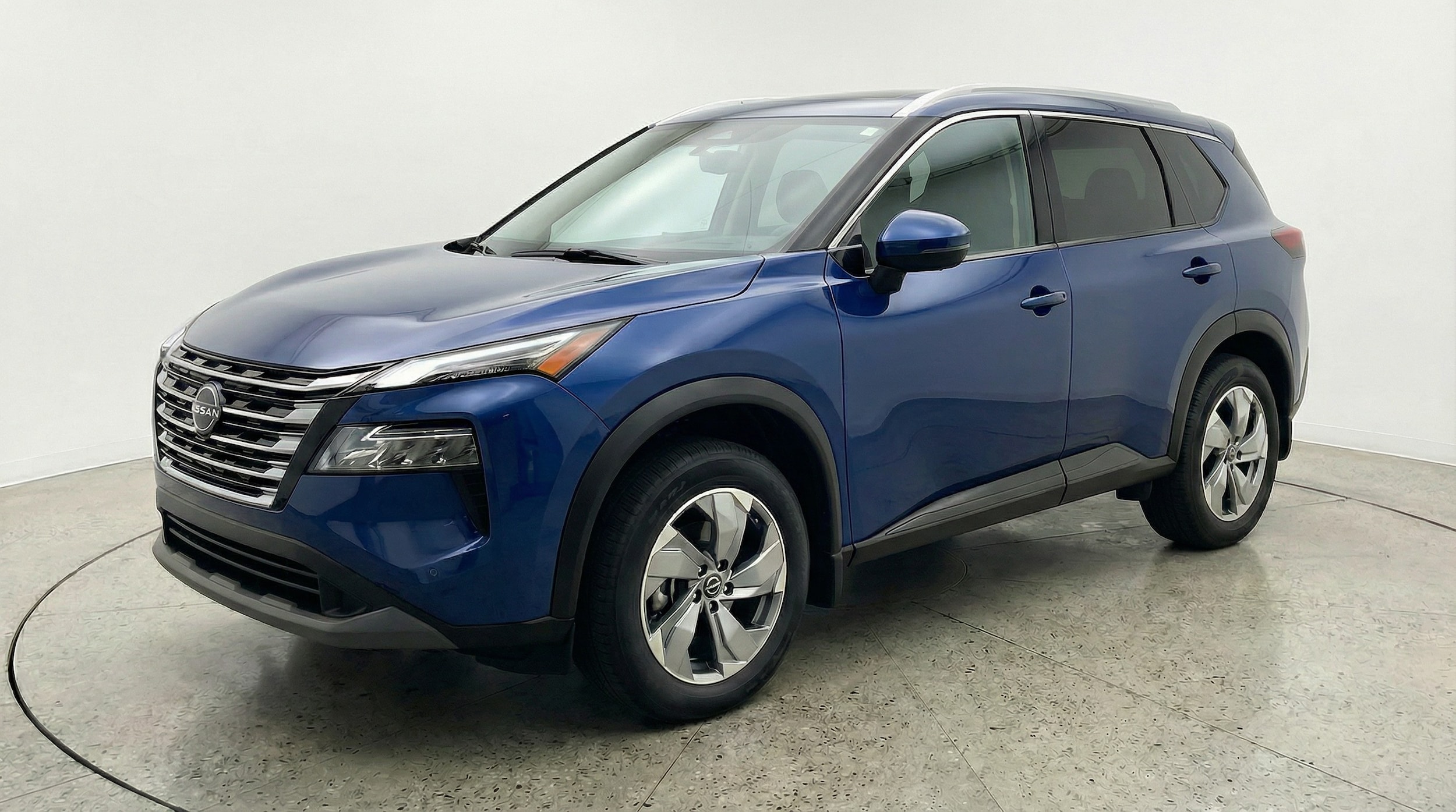 Thumbnail: 2025 Nissan Rogue - 3