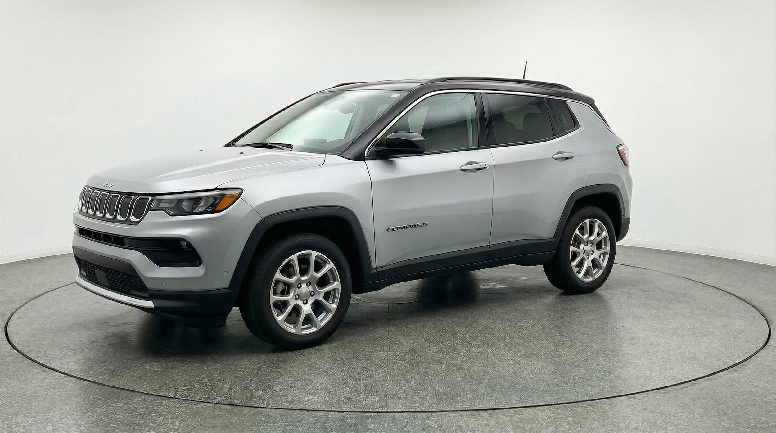 Thumbnail: 2025 Jeep Compass - 3
