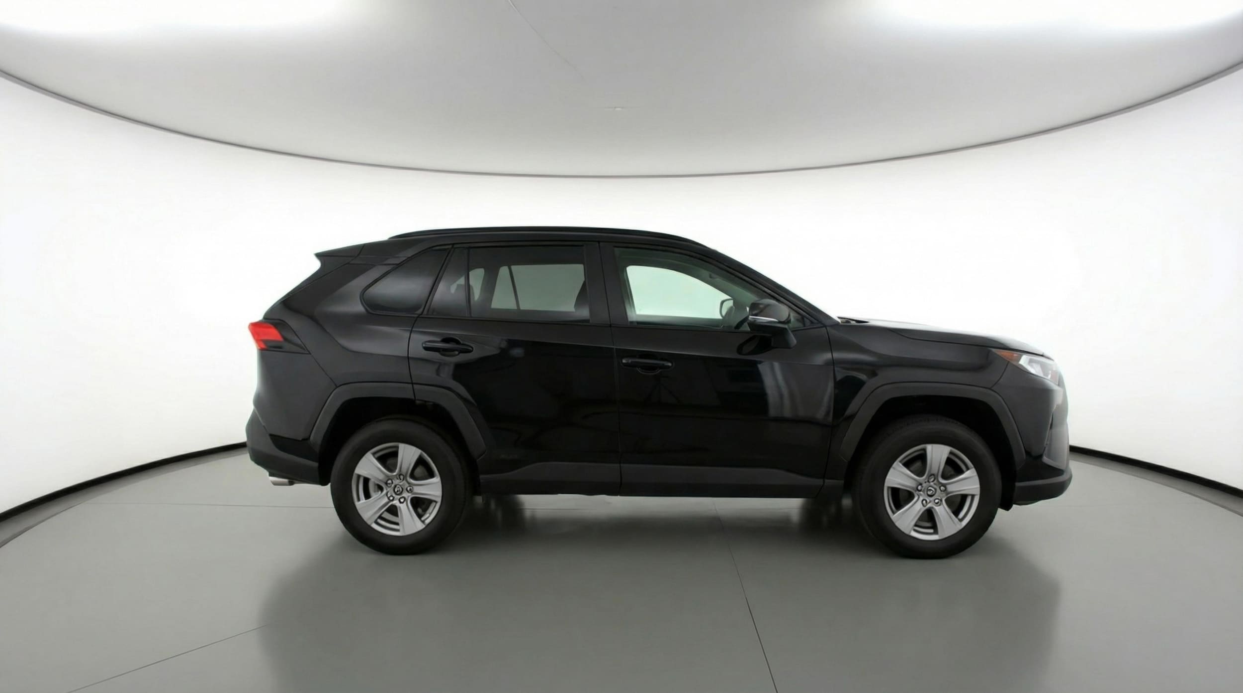 Thumbnail: 2025 Toyota RAV4 - 8