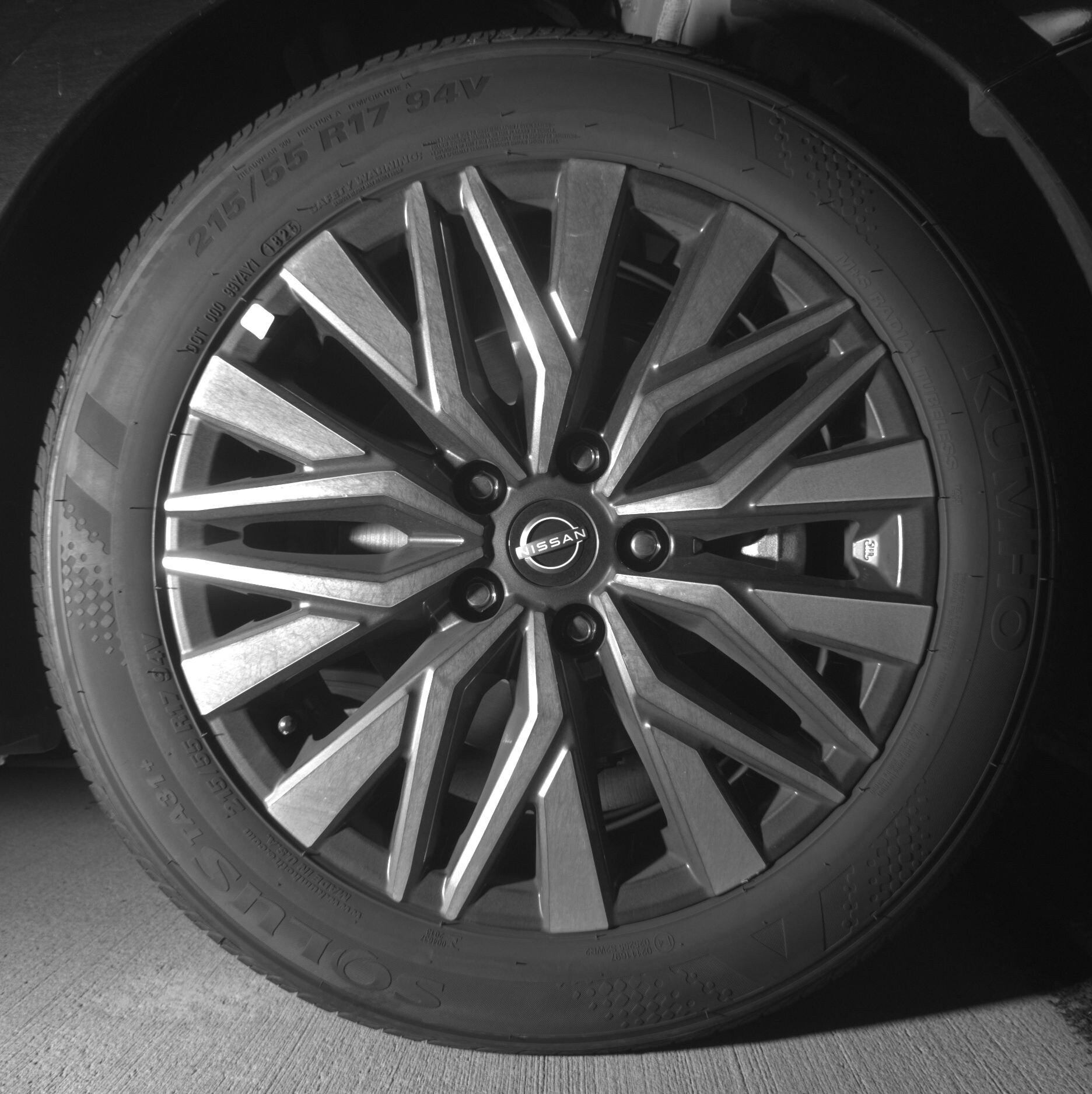 Thumbnail: 2025 Nissan Altima - 10