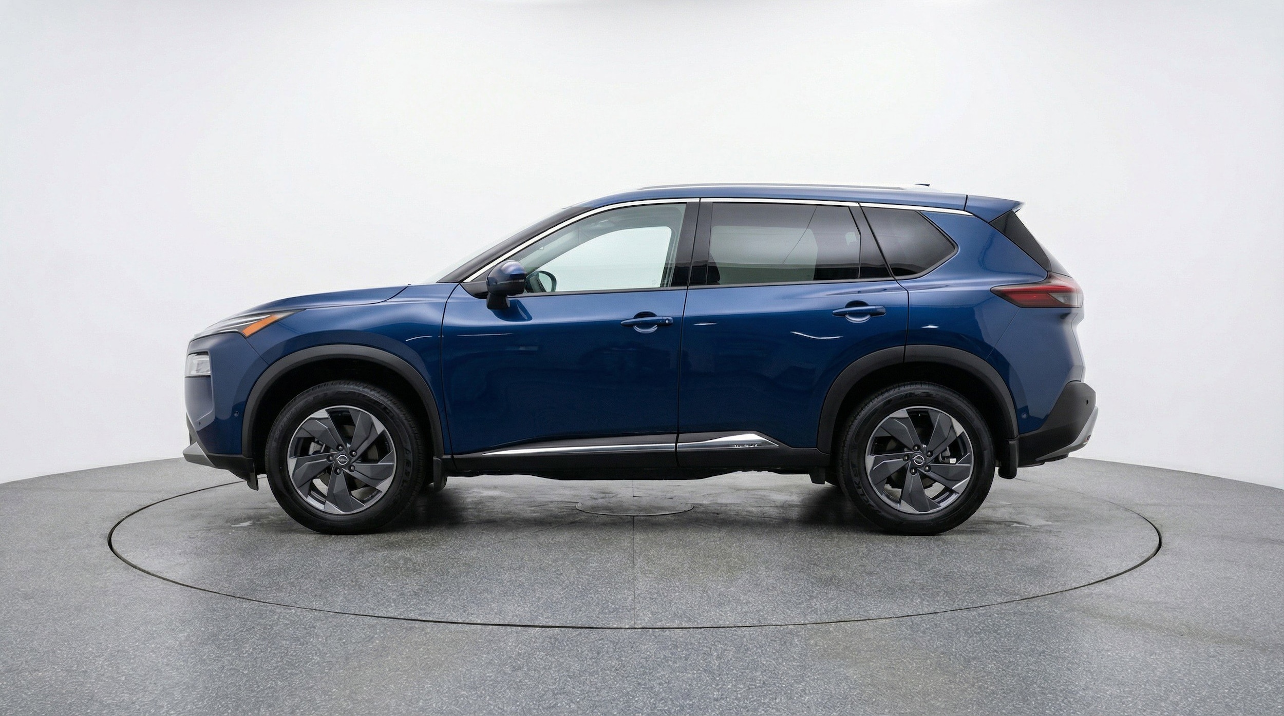 Thumbnail: 2025 Nissan Rogue - 5