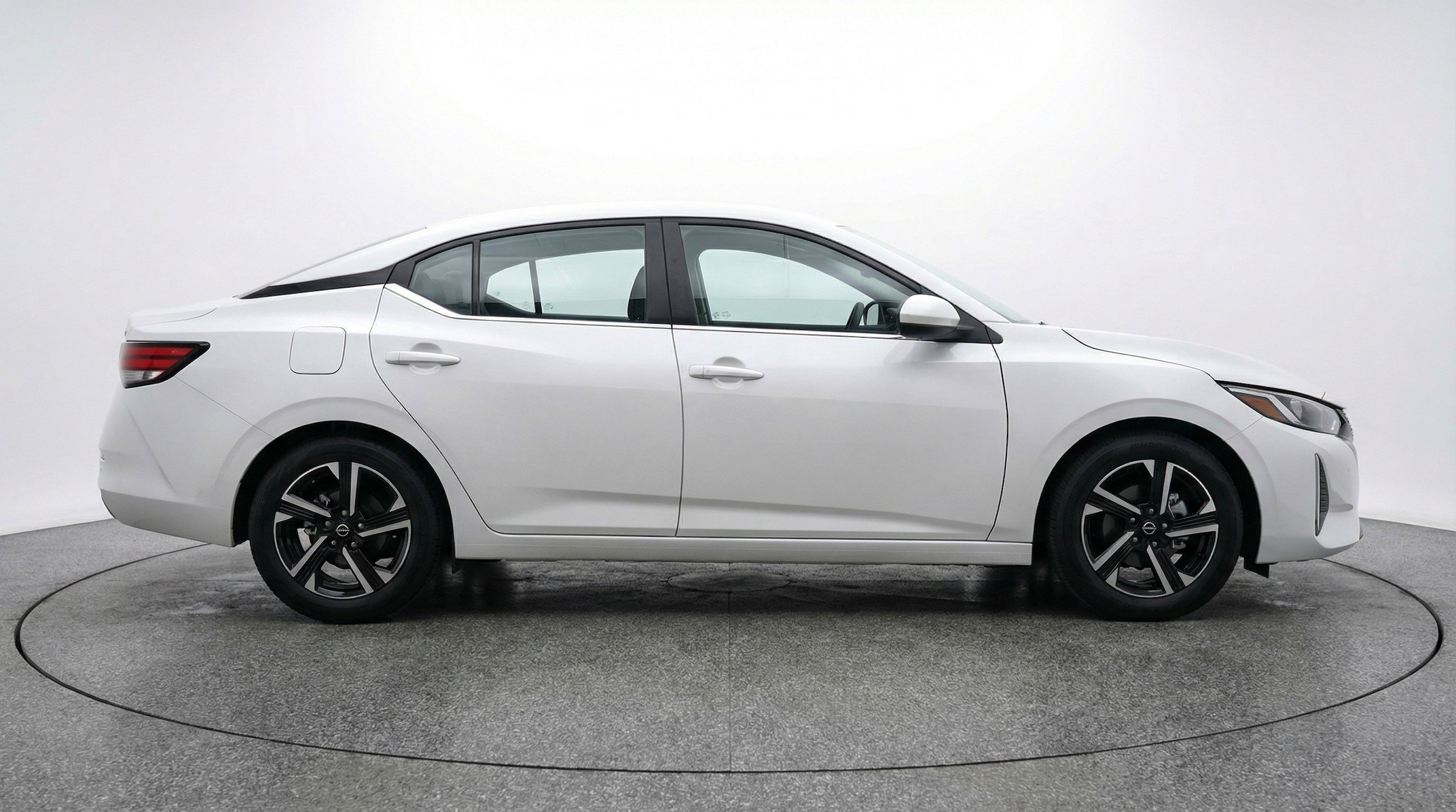 Thumbnail: 2025 Nissan Sentra - 11
