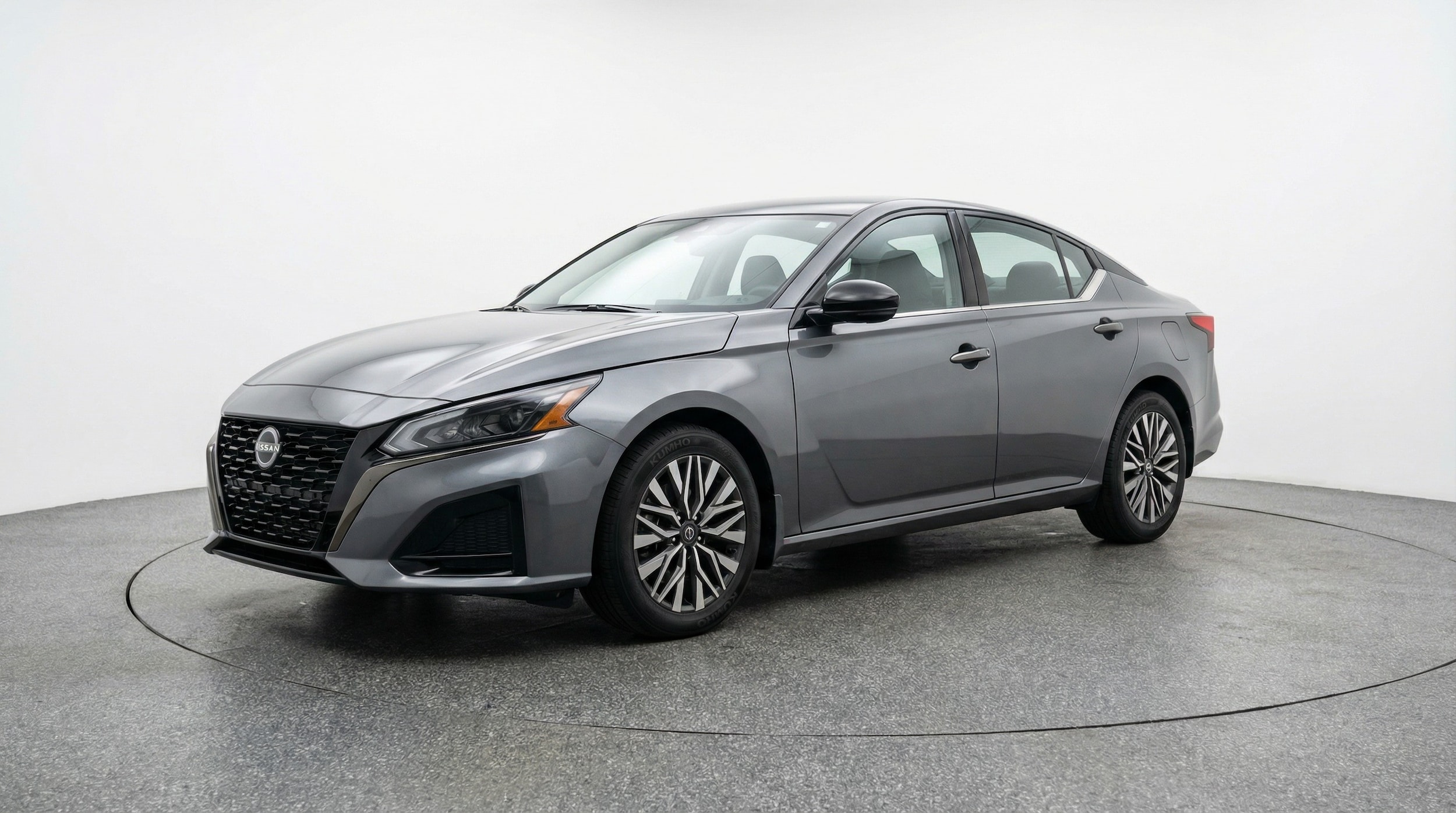 Thumbnail: 2025 Nissan Altima - 3